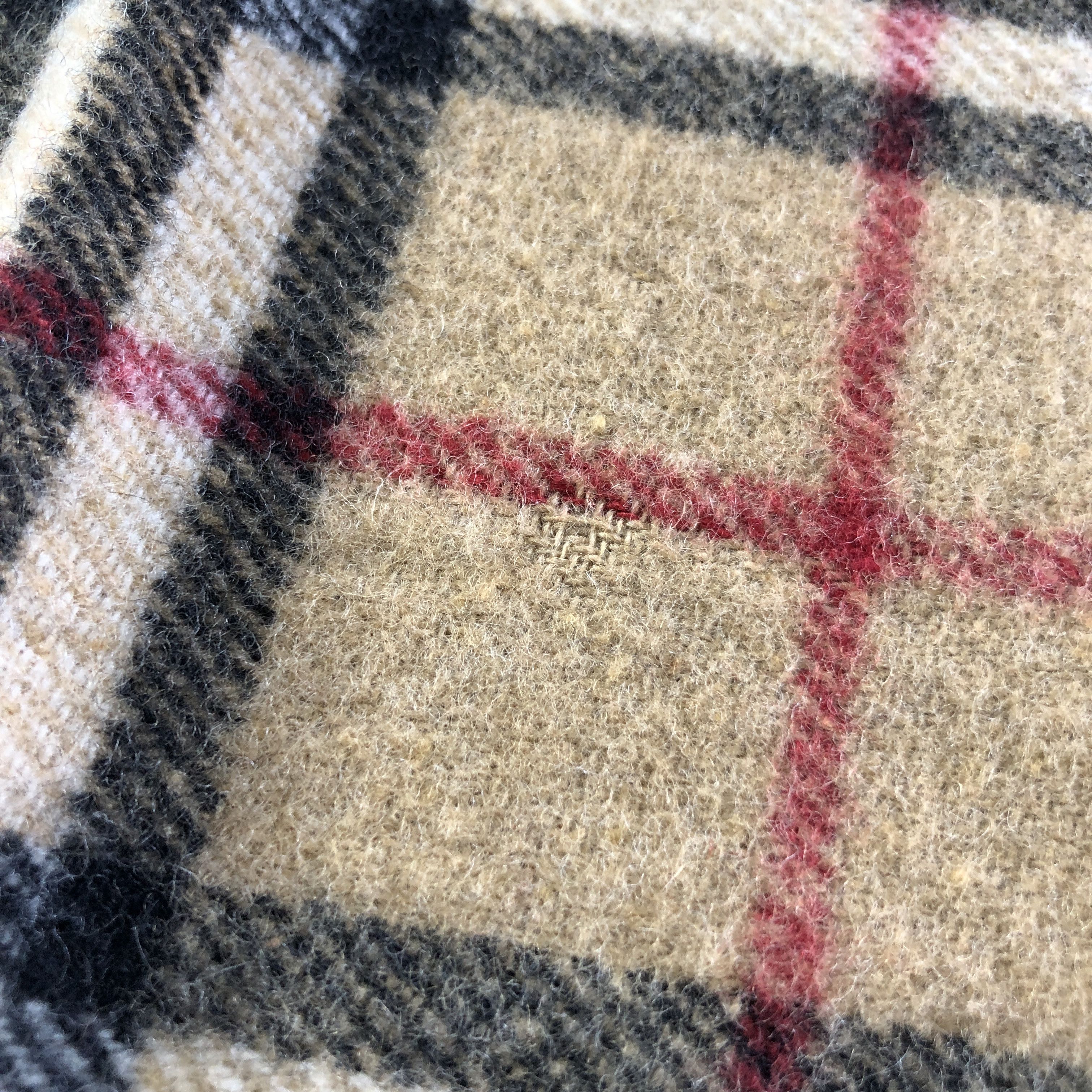 Burberry Burberry Nova Check Tan Wool Scarf Muffler V2637 Size ONE SIZE - 7 Thumbnail