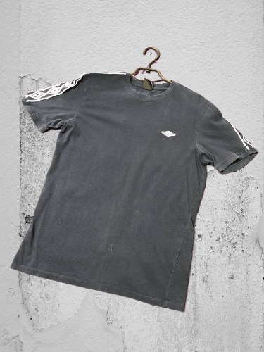 Umbro Umbro T-Shirt Size US L / EU 52-54 / 3 - 1 Thumbnail