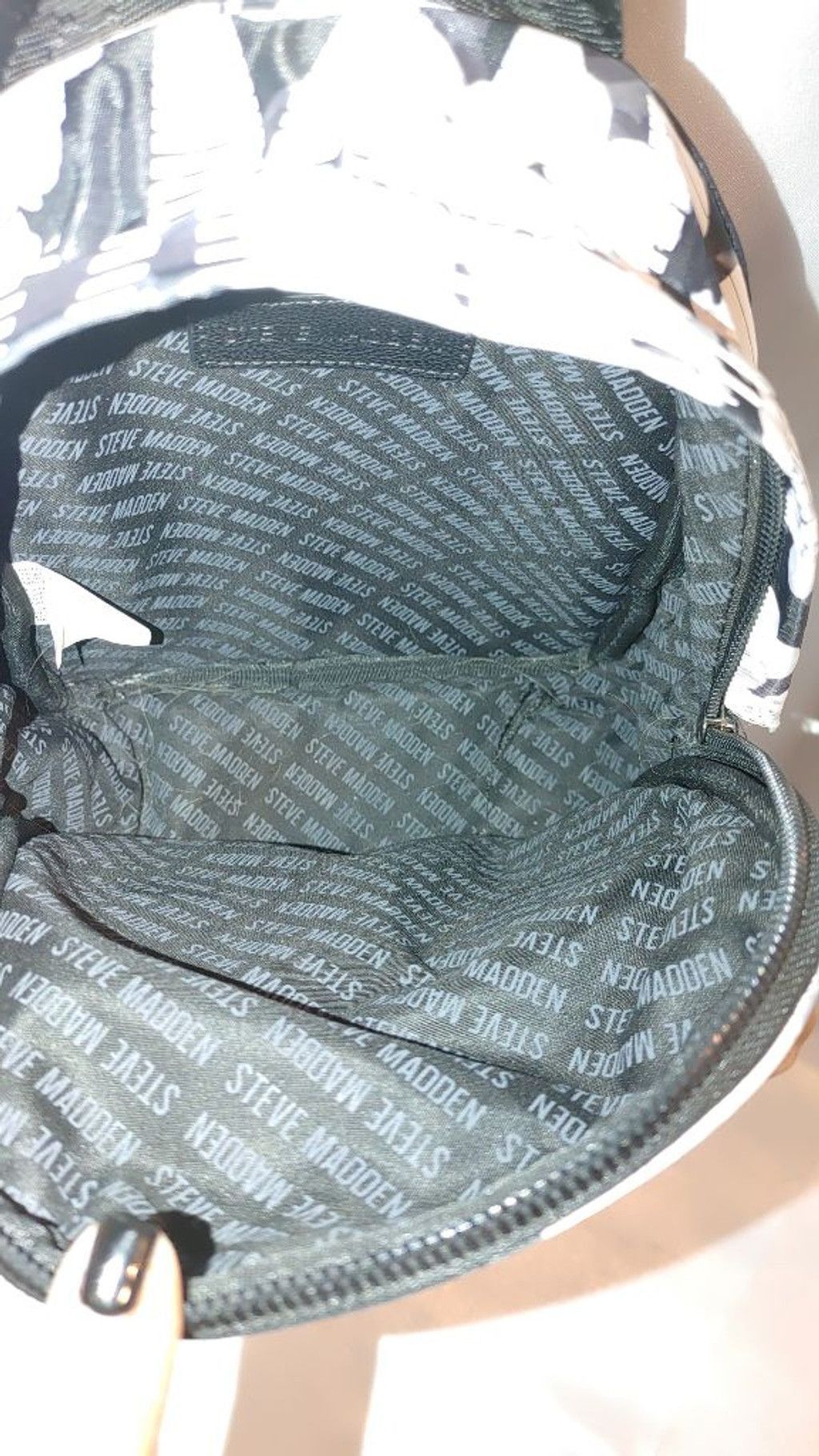 Steve Madden Steve Madden Small Backpack Size ONE SIZE - 6 Thumbnail