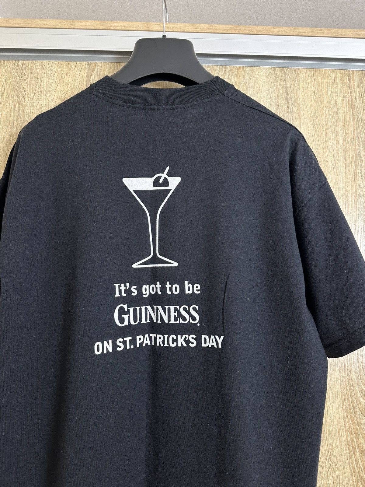 Vintage 🔥 90s Guinness Wallbanger Patrick Beer Vintage T Shirt Y2K Size US XL / EU 56 / 4 - 1 Thumbnail