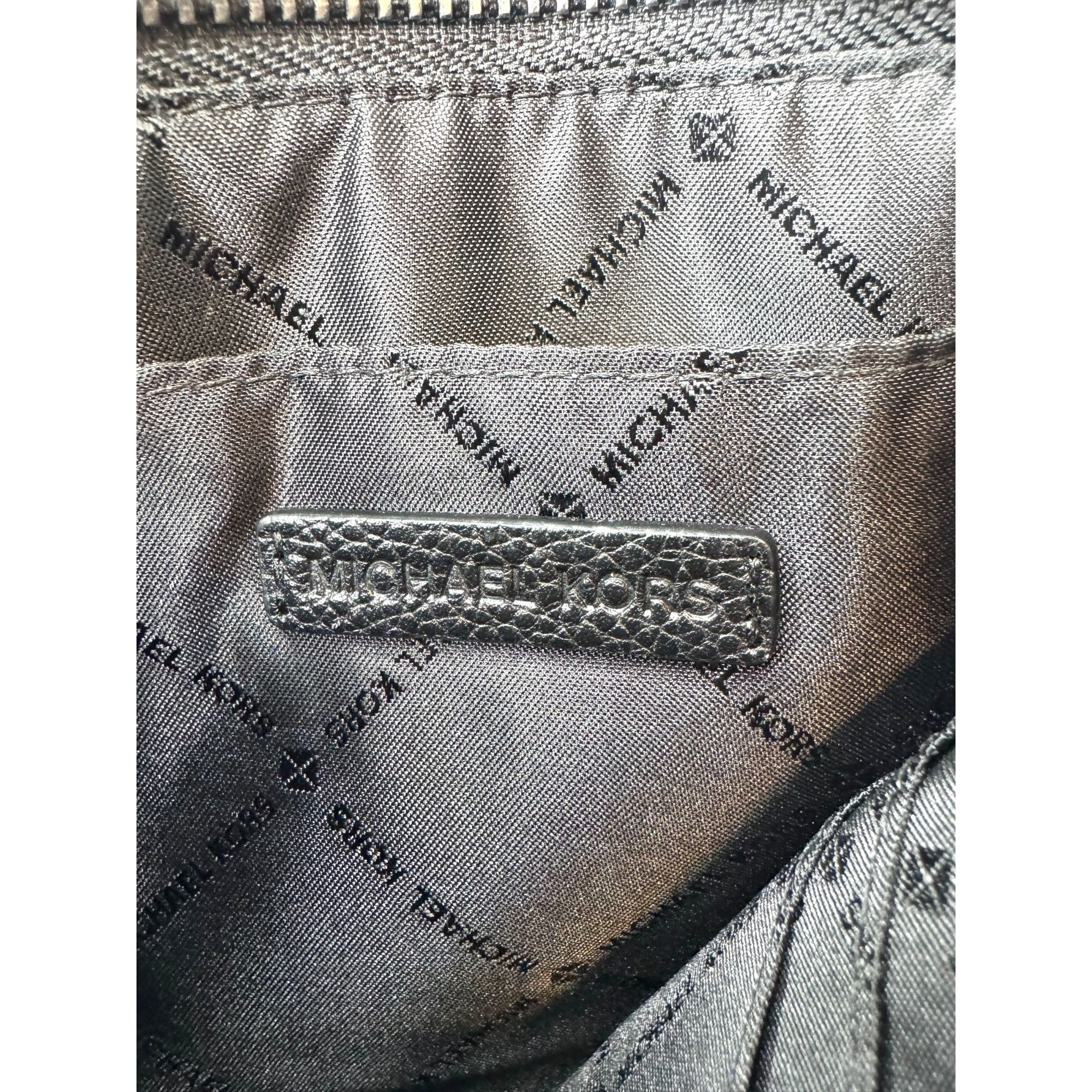 Michael Kors Michael Kors Jet Set Pouch Wristlet Coated Canvas Gray Black Size ONE SIZE - 7 Thumbnail