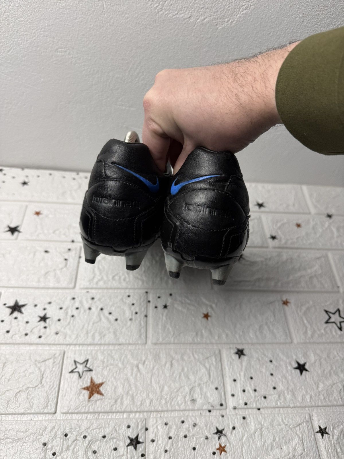 Nike NIKE Total 90 Ninety Strike FG US9.5 UK8.5 EUR43 Cleats Size US 9.5 / EU 42-43 - 6 Thumbnail