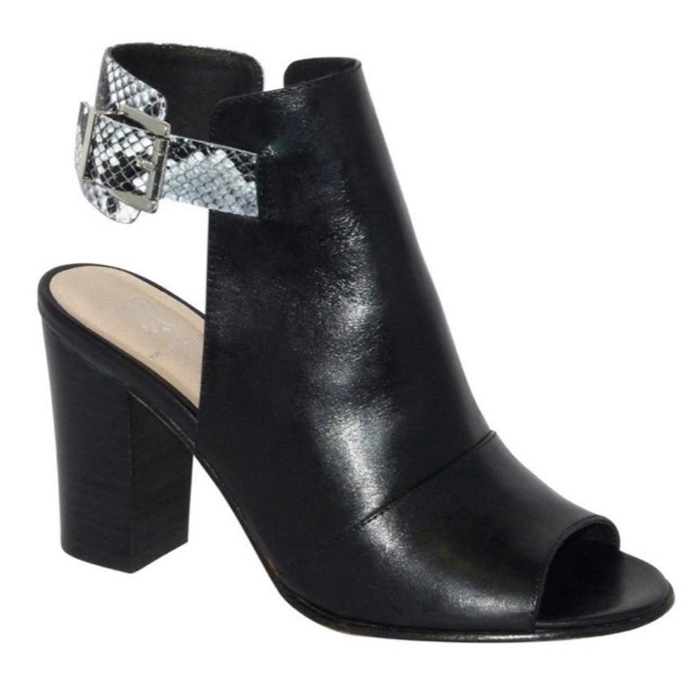 Designer Andrew Stevens Black Leather Cheyenne Stacked Heel, Size 8.5 Size US 8.5 / IT 38.5 - 1 Thumbnail