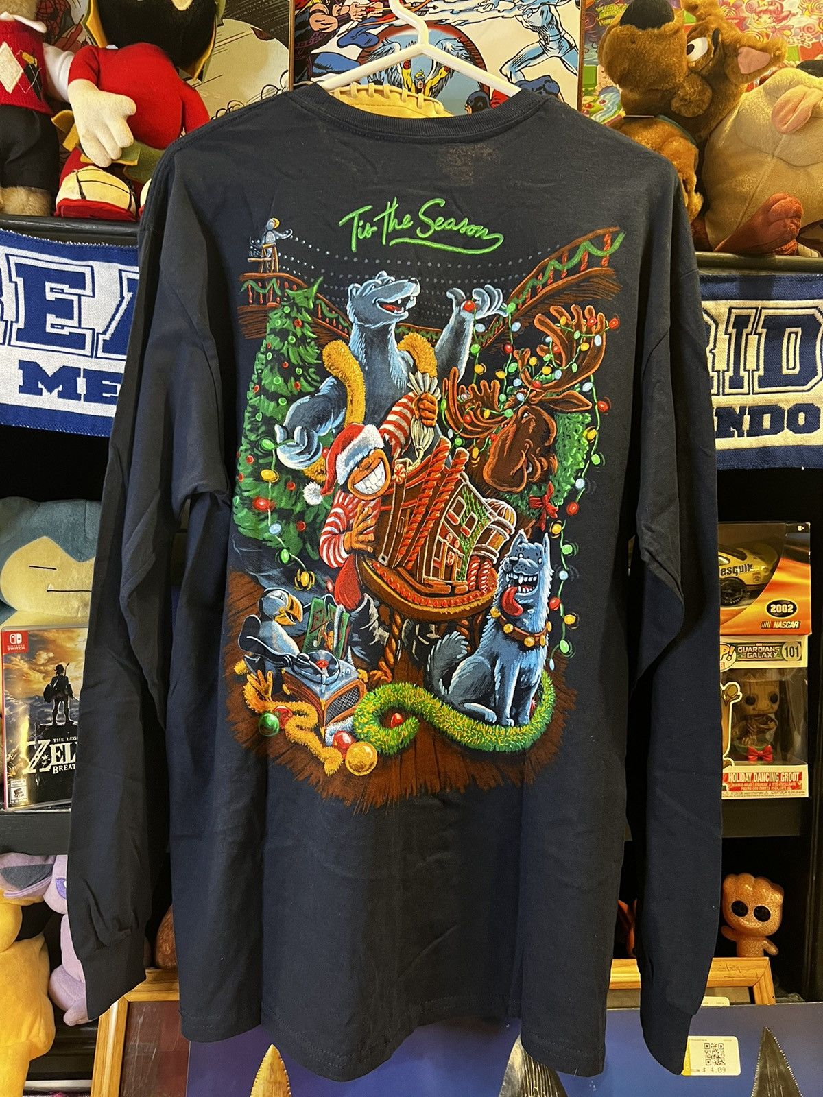 Gildan New with Tags Christmas 🎄 Eskimo Joes Long Sleeve Size US L / EU 52-54 / 3 - 1 Thumbnail