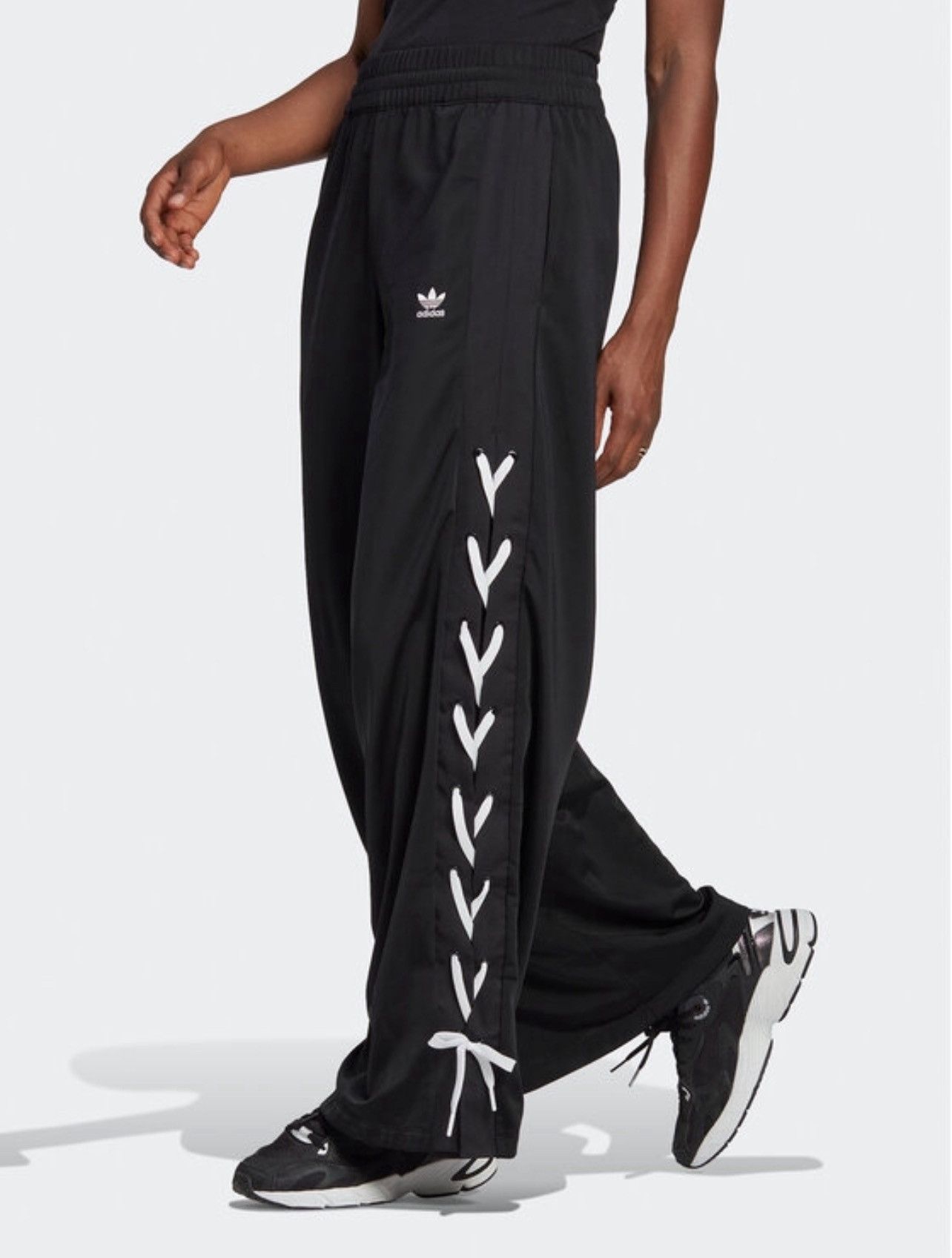 Adidas Women’s Adidas Always Wide Sweatpants Black Size 34" / US 12 / IT 48 - 2 Thumbnail