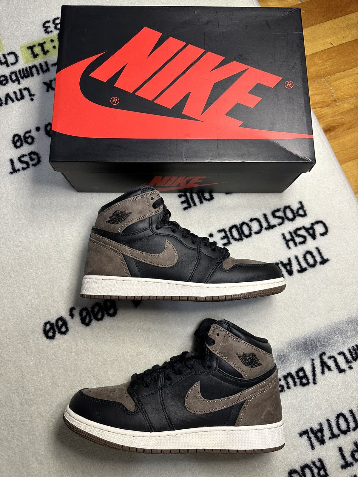 Jordan Brand × Nike Jordan 1 Retro High OG Palomino (GS) Size US 7 / EU 40 - 2 Thumbnail