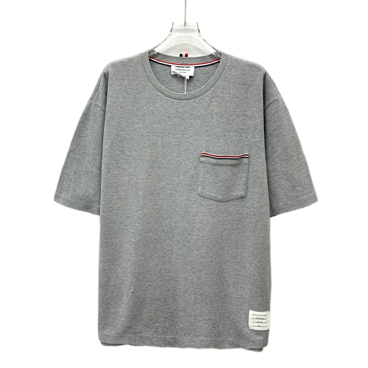 Thom Browne THOM BROWNE Grey Pocket Stripe Crew Neck T-shirt K26WX Size US L / EU 52-54 / 3 - 1 Thumbnail