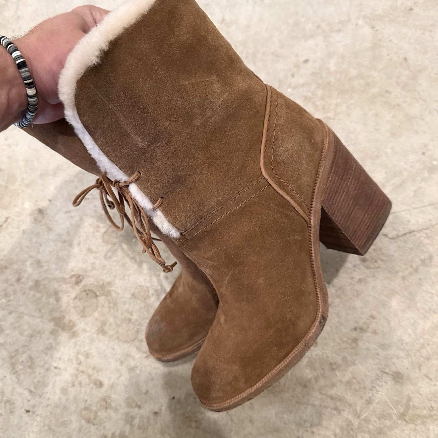 Ugg UGG Jerene Sherling Suede Heeled Boots Size 9 Brown Women's Boots Tan 9 Jerene Bootie UGG Jerene Pre-owned Good Size US 8 / IT 38 - 4 Thumbnail