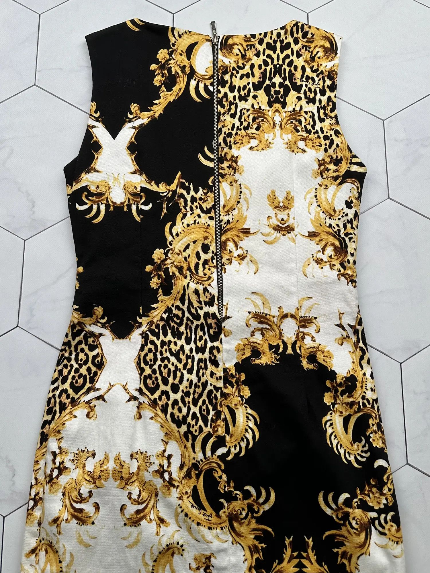 Just Cavalli Just Cavalli Vintage Printed Dress (B260) Size S / US 4 / IT 40 - 9 Thumbnail