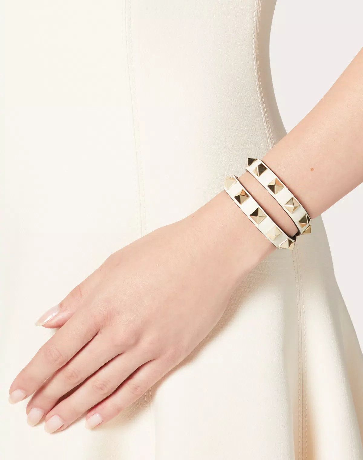 Valentino oc11z0725 Size:OS/Calfskin Double-Strap Bracelet in White Size ONE SIZE - 5 Thumbnail