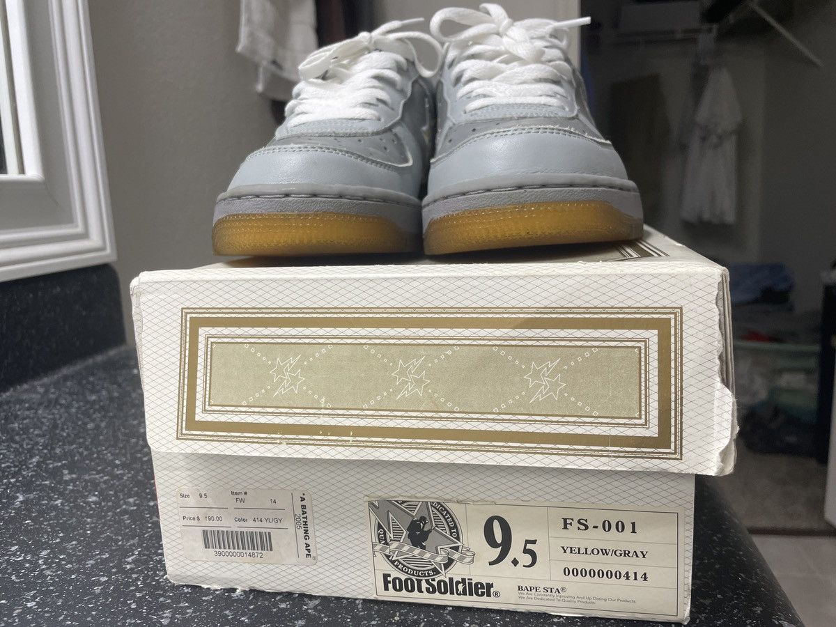 Bape × Kaws BAPE X KAWS STAS SIZE 9.5 Size US 9.5 / EU 42-43 - 2 Thumbnail