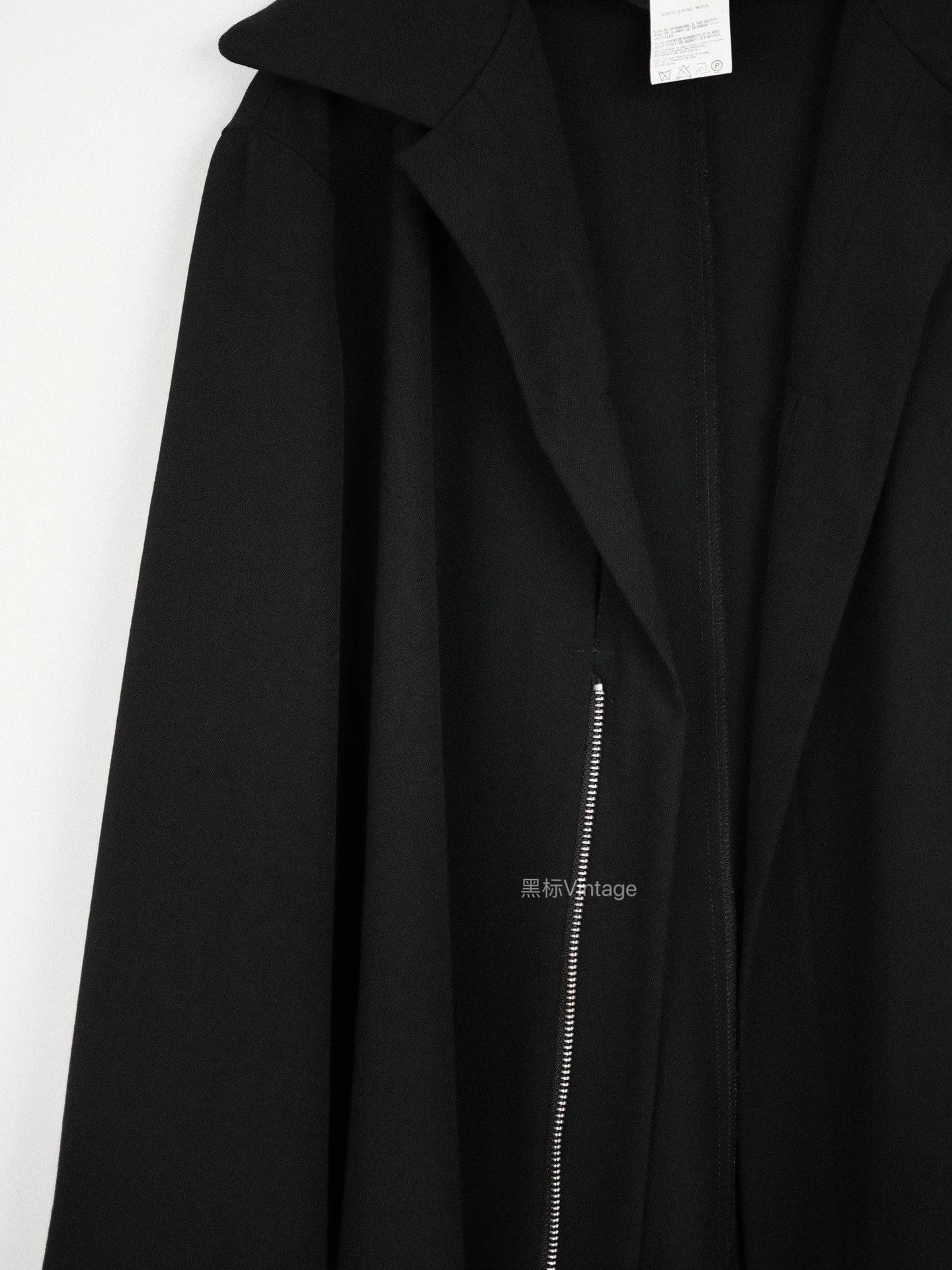 Yohji Yamamoto Yohji Yamamoto 04aw Vtg Perforated Zip 9/10 2 Size US M / EU 48-50 / 2 - 4 Thumbnail