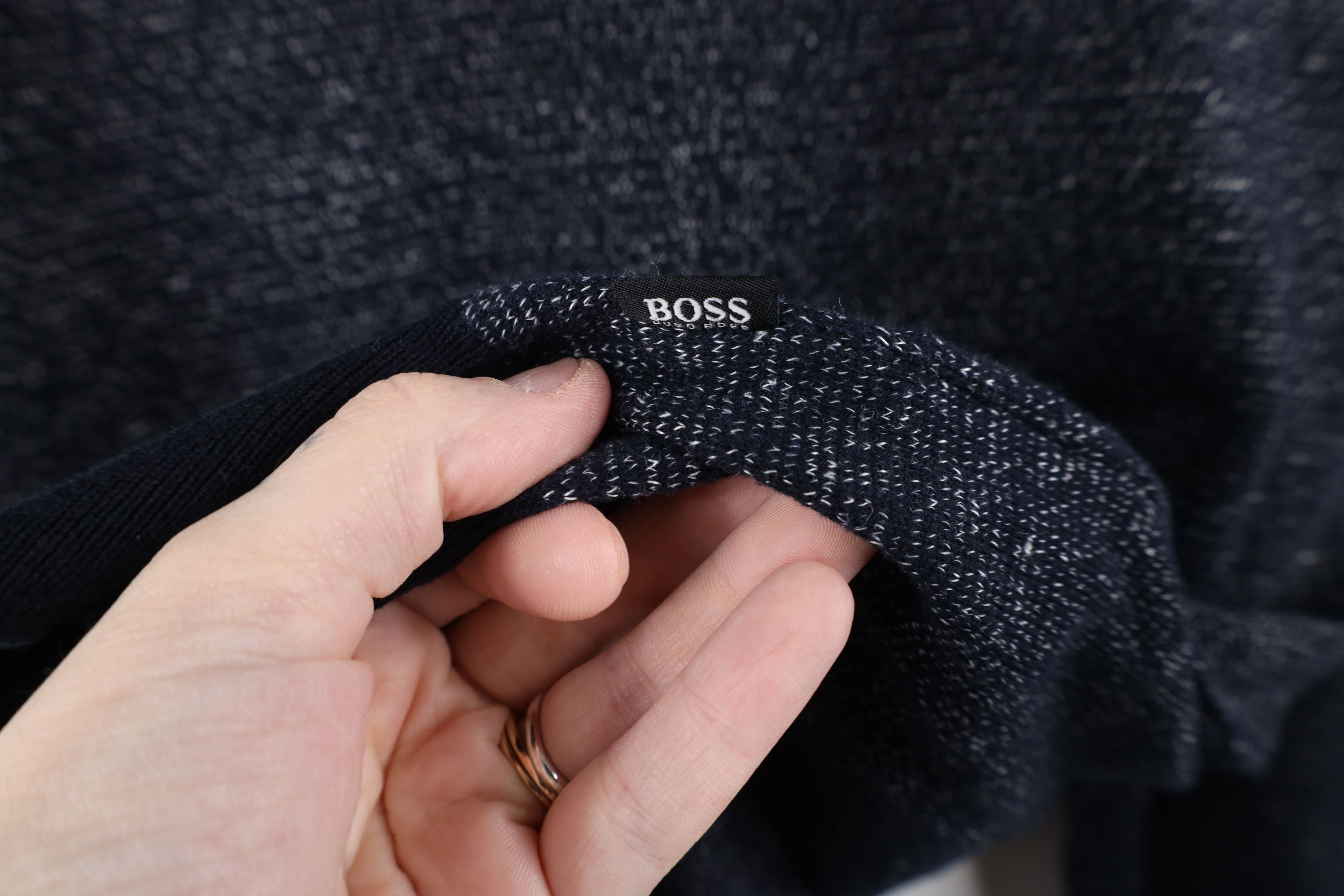Hugo Boss × Vintage Hugo Boss Fit Cotton Linen Blend Knit Crewneck Sweater Blue Size US L / EU 52-54 / 3 - 6 Thumbnail
