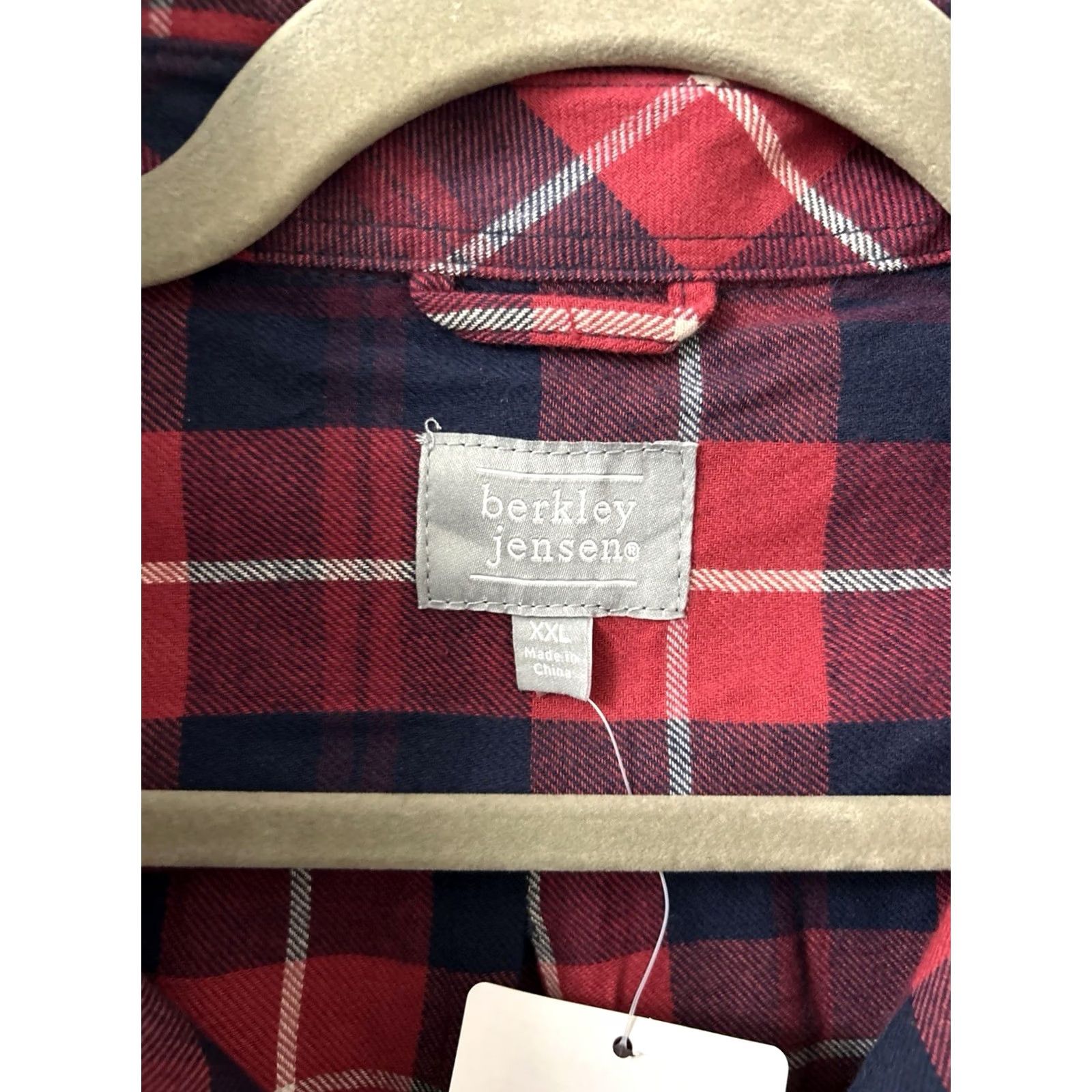 Vintage VINTAGE Berkley Jensen Shirt Mens 2XL Red Plaid Button-Down Long Sleeve NWT Size US XXL / EU 58 / 5 - 7 Thumbnail