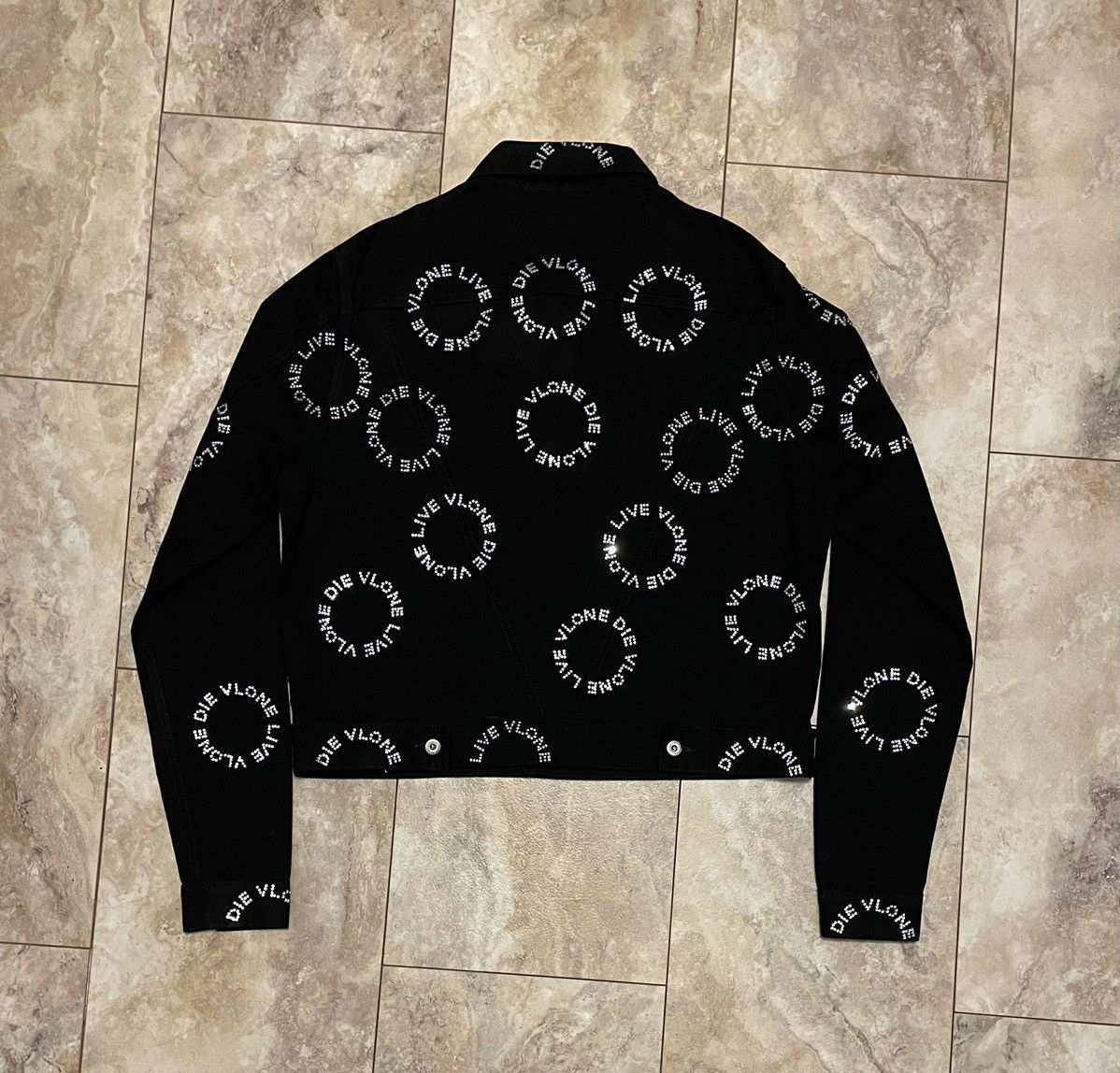 Vlone Vlone LVDV Silver Rhinestone Denim Jacket Black Size Large Size US L / EU 52-54 / 3 - 2 Thumbnail