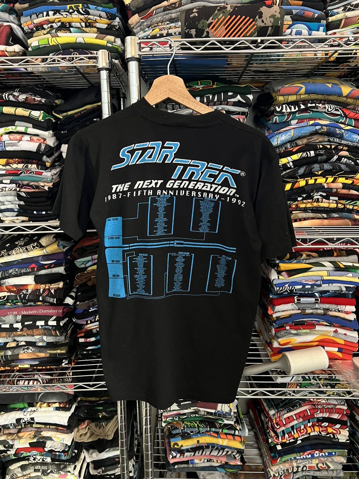 Vintage 1992 Star Trek The Next Generation 5th Anniversary Movie Tee Size US M / EU 48-50 / 2 - 2 Thumbnail
