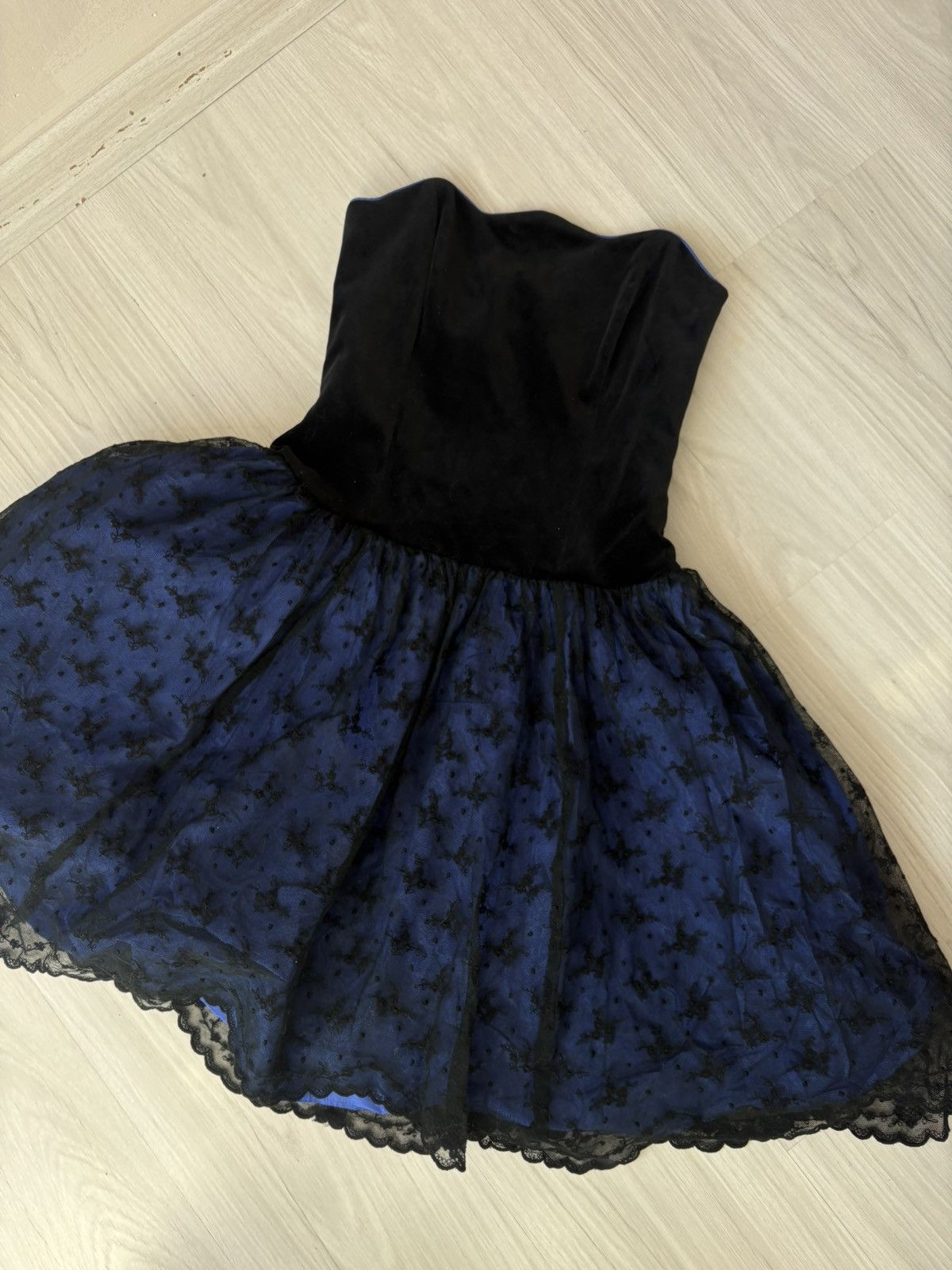 Laura Ashley Vintagw Laura Ashley dress Size S / US 4 / IT 40 - 9 Thumbnail