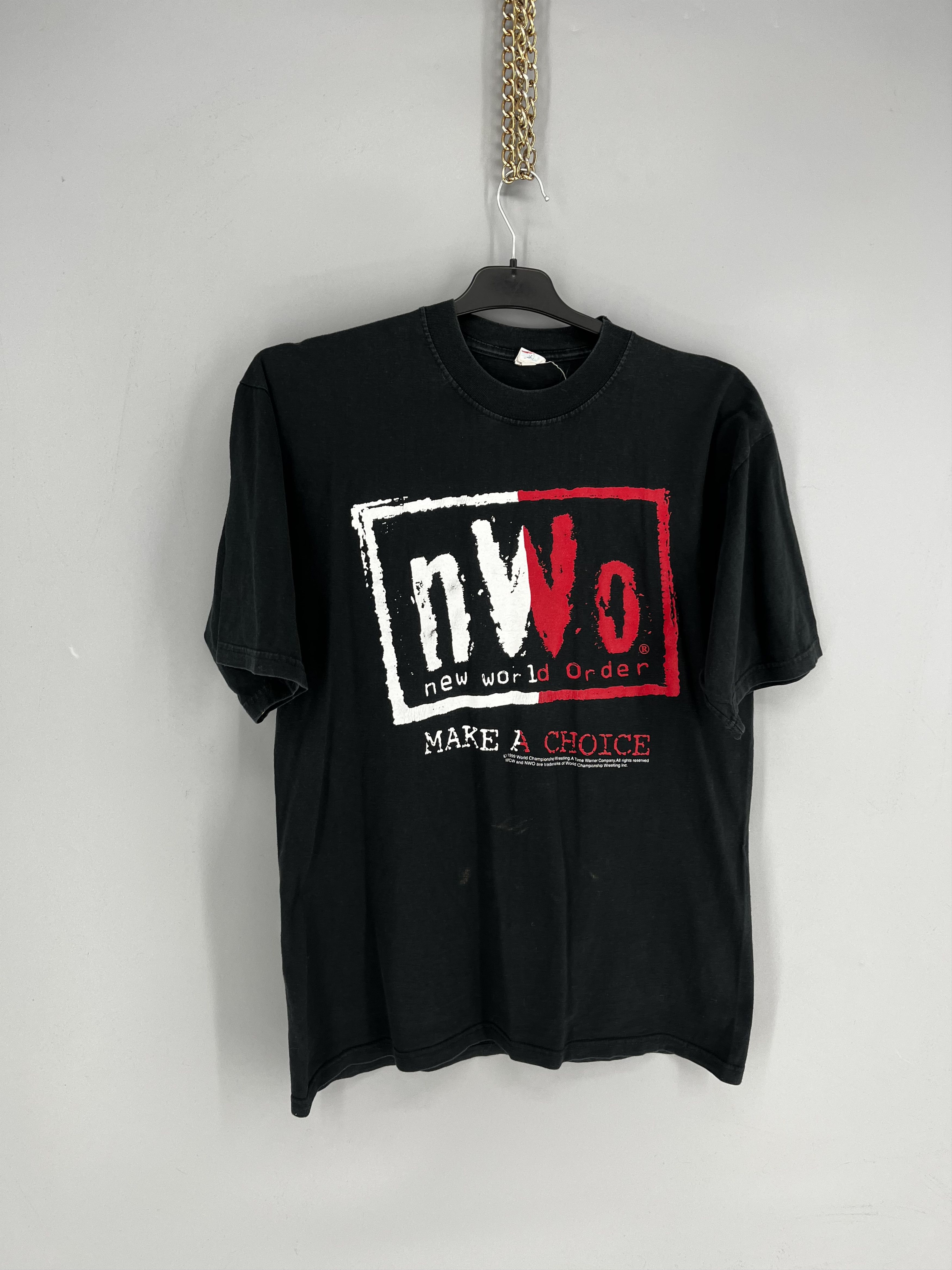 WWE WCW nWo Make A Choice T-shirt Men’s size Medium black &white Size US M / EU 48-50 / 2 - 2 Thumbnail