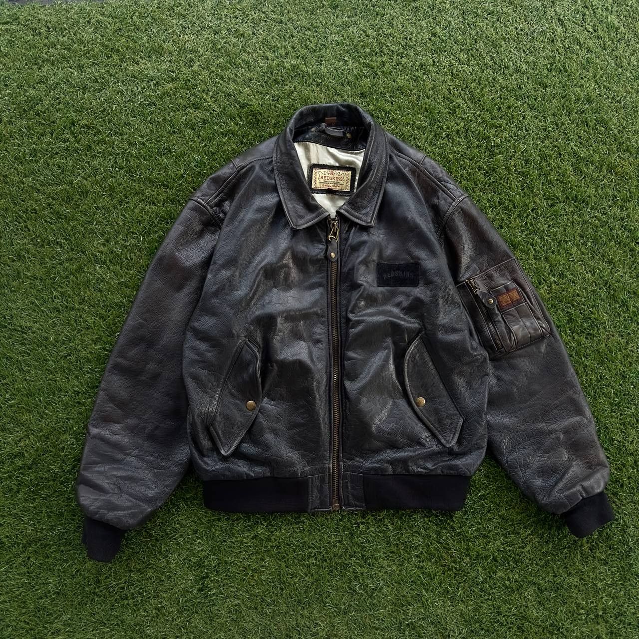 NFL VINTAGE REDSKINS FLIGHT LEATHER BOMBER JACKET RARE Size US XL / EU 56 / 4 - 3 Thumbnail