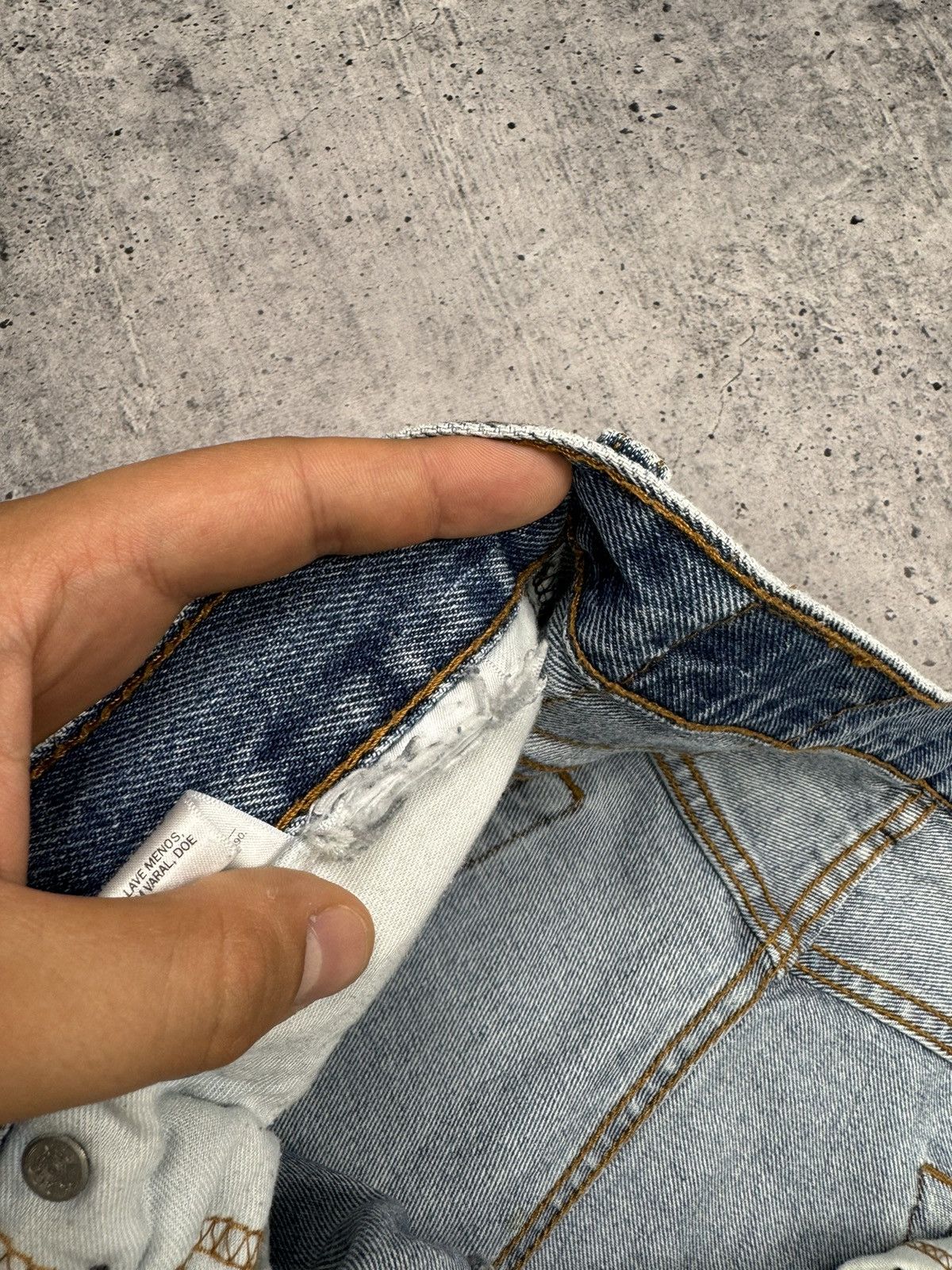 Levi's × Levi's Vintage Clothing × Vintage Vintage Levi’s 550 501 Blue Stonewashed Denim Jeans Trousers Size US 36 / EU 52 - 12 Thumbnail
