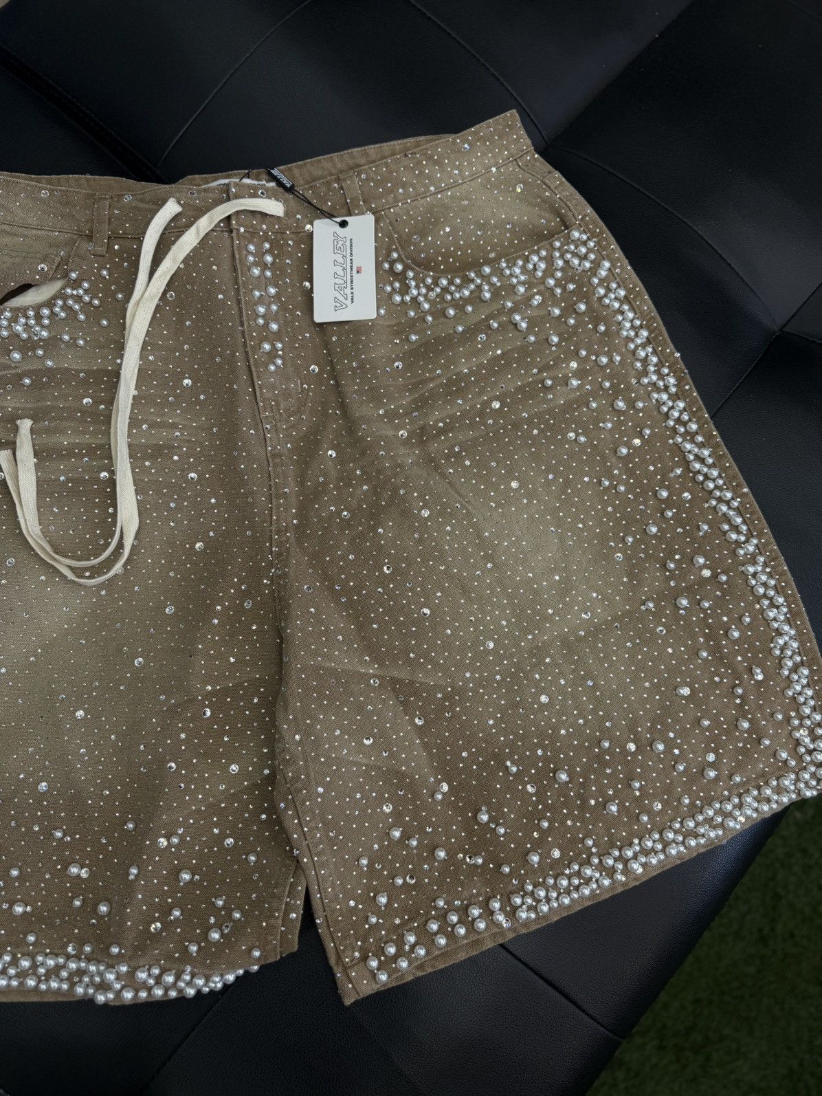 Vale Valley Rhinestone Crystal Shorts Denim Tan Size 36 Size US 36 / EU 52 - 4 Thumbnail