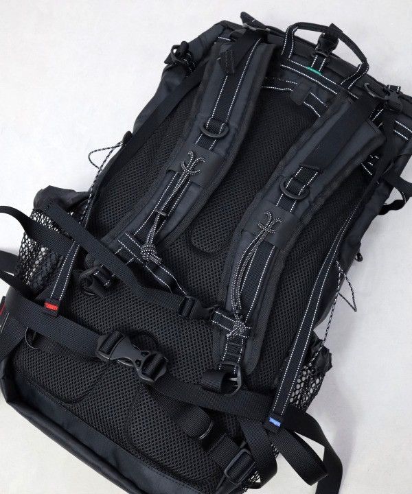 And Wander and wander Eco Pack 30L Black Mountaineering Rucksack Size ONE SIZE - 2 Thumbnail