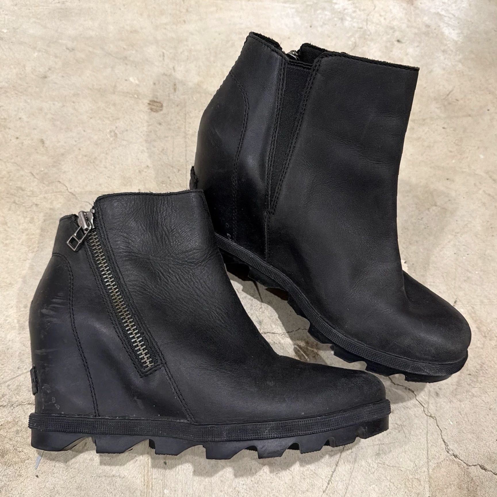 SOREL VINTAGE Sorel Bootie Chelsea Black Leather Joan of Arctic Wedge II NL3364-010 Size 7.5 Womens Boots Size US 8 / IT 38 - 2 Thumbnail