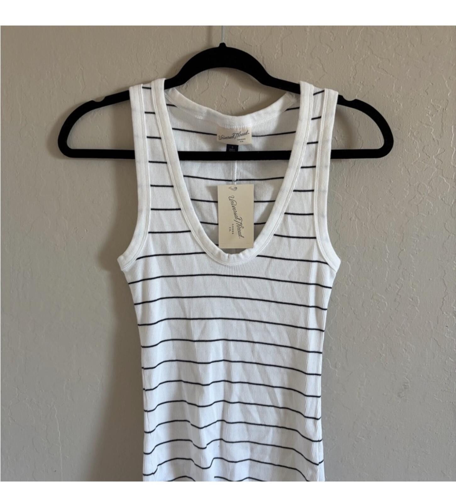 Other Universal Thread White and Black Striped Tank Top Size S / US 4 / IT 40 - 1 Thumbnail