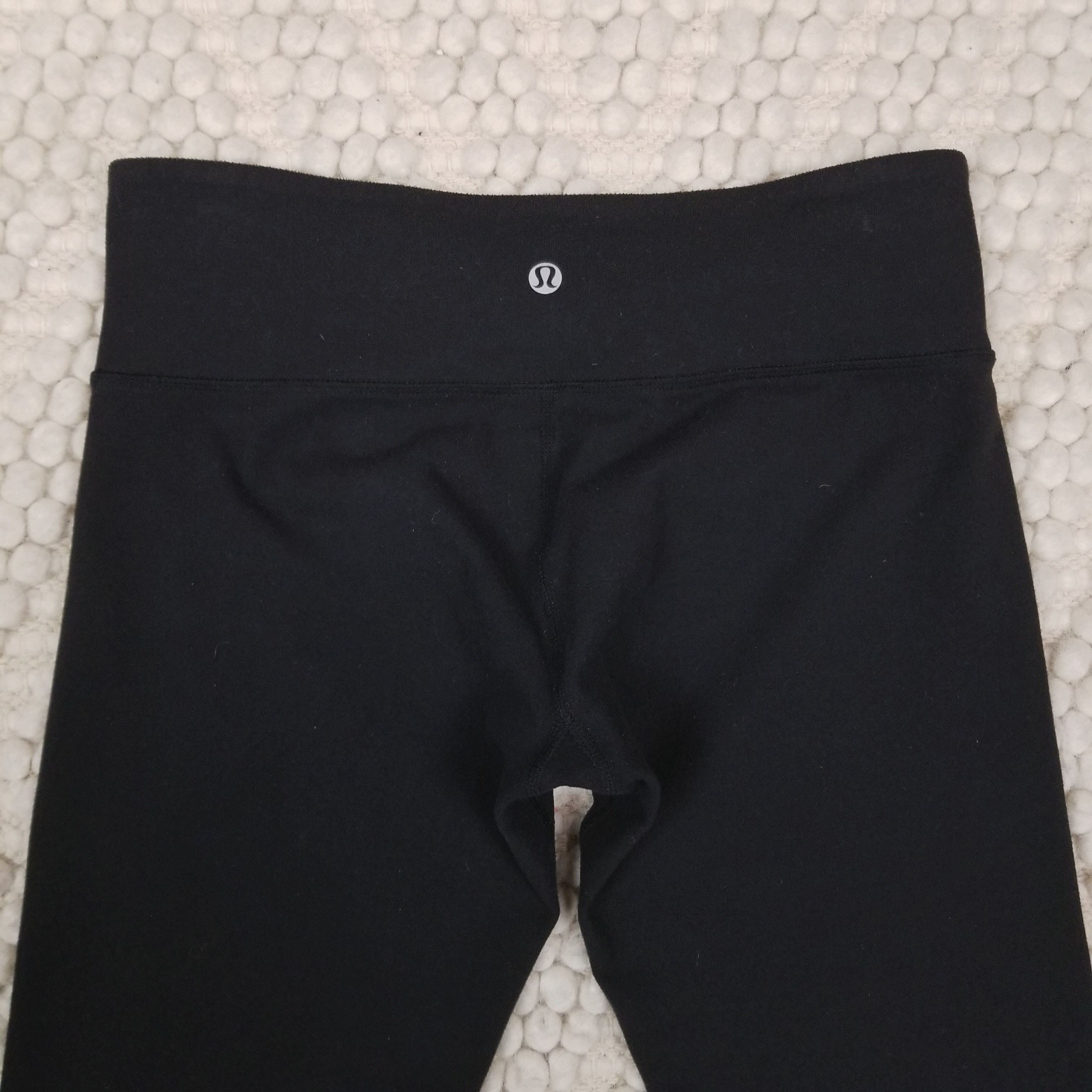 Lululemon Ruffle Crop Leggings Size 30" / US 8 / IT 44 - 3 Thumbnail