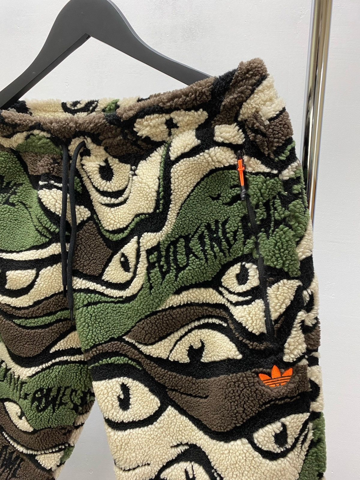 Adidas × Fucking Awesome Adidas x Fucking Awesome Sherpa Camouflage Pants M Size US 32 / EU 48 - 5 Thumbnail
