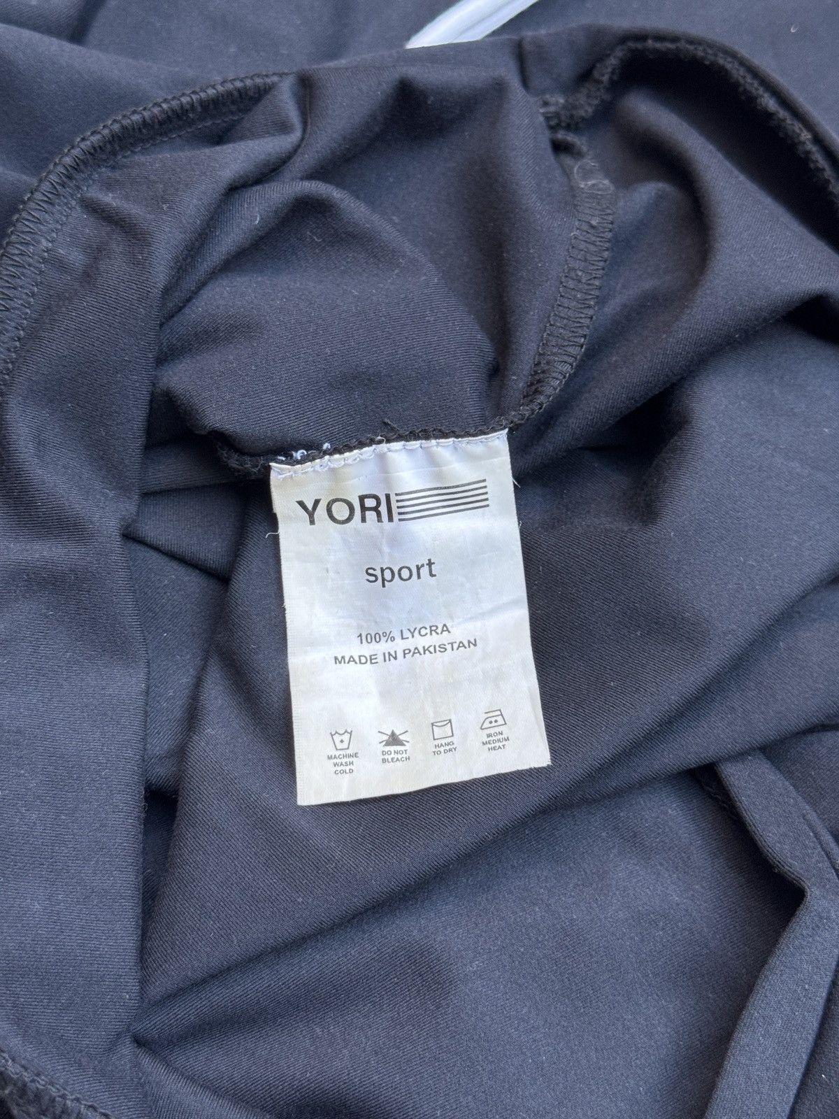 Designer Yori tight turtleneck Size US M / EU 48-50 / 2 - 5 Thumbnail