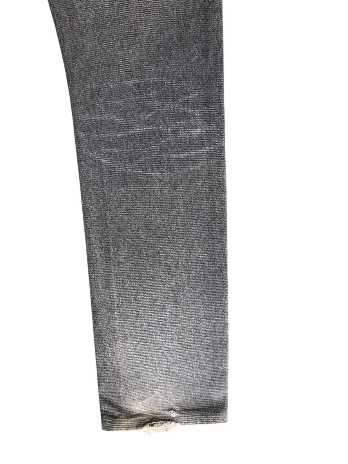 Helmut Lang Helmut Lang Classic Denim Classic Cut Distressed Jeans Size US 30 / EU 46 - 11 Thumbnail