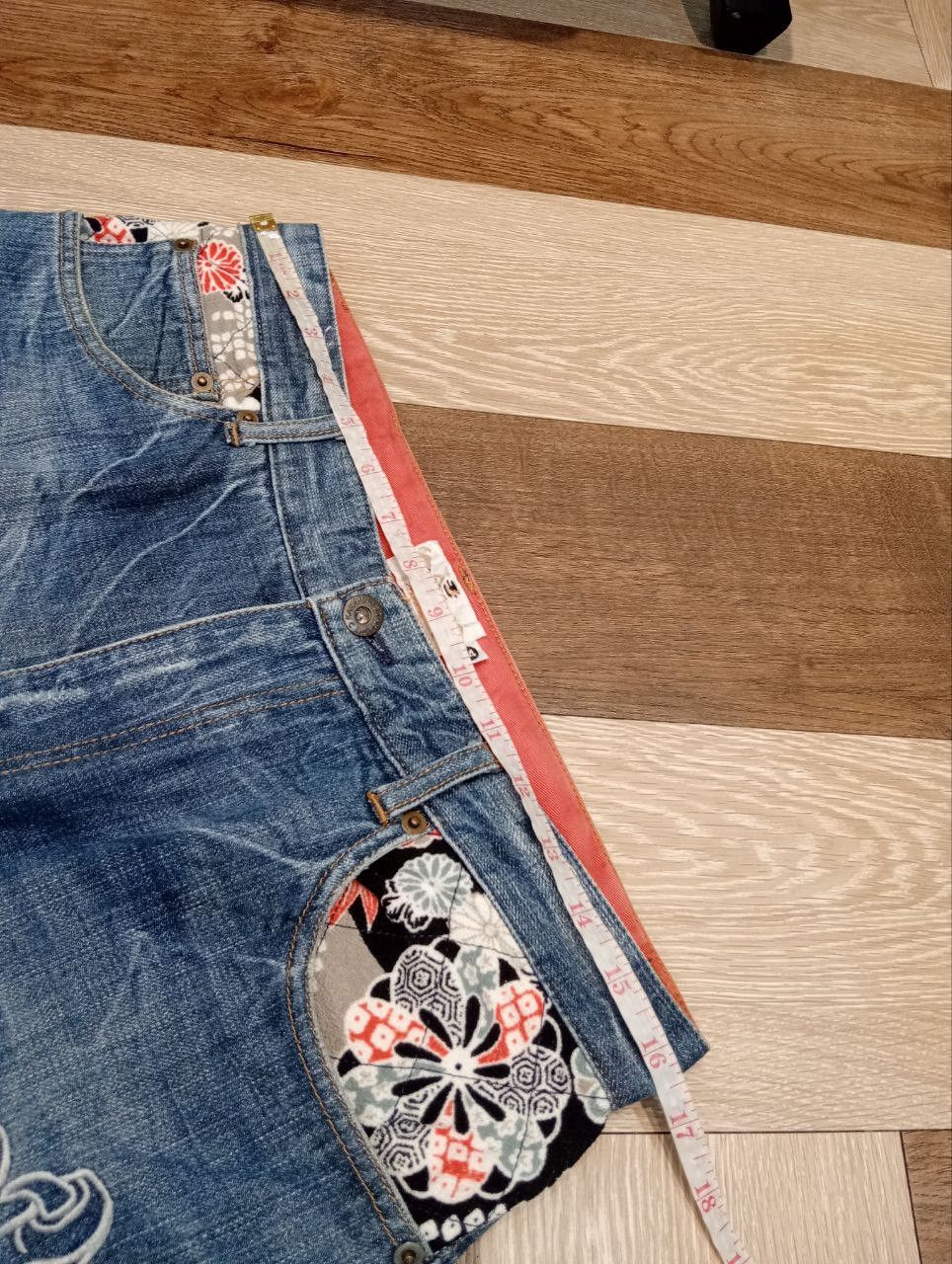 Karakuri Tamashii KARAKURI TAMASHII JAPAN DRAGON EMBROIDERY WASHED DENIM JEANS Size US 34 / EU 50 - 15 Thumbnail