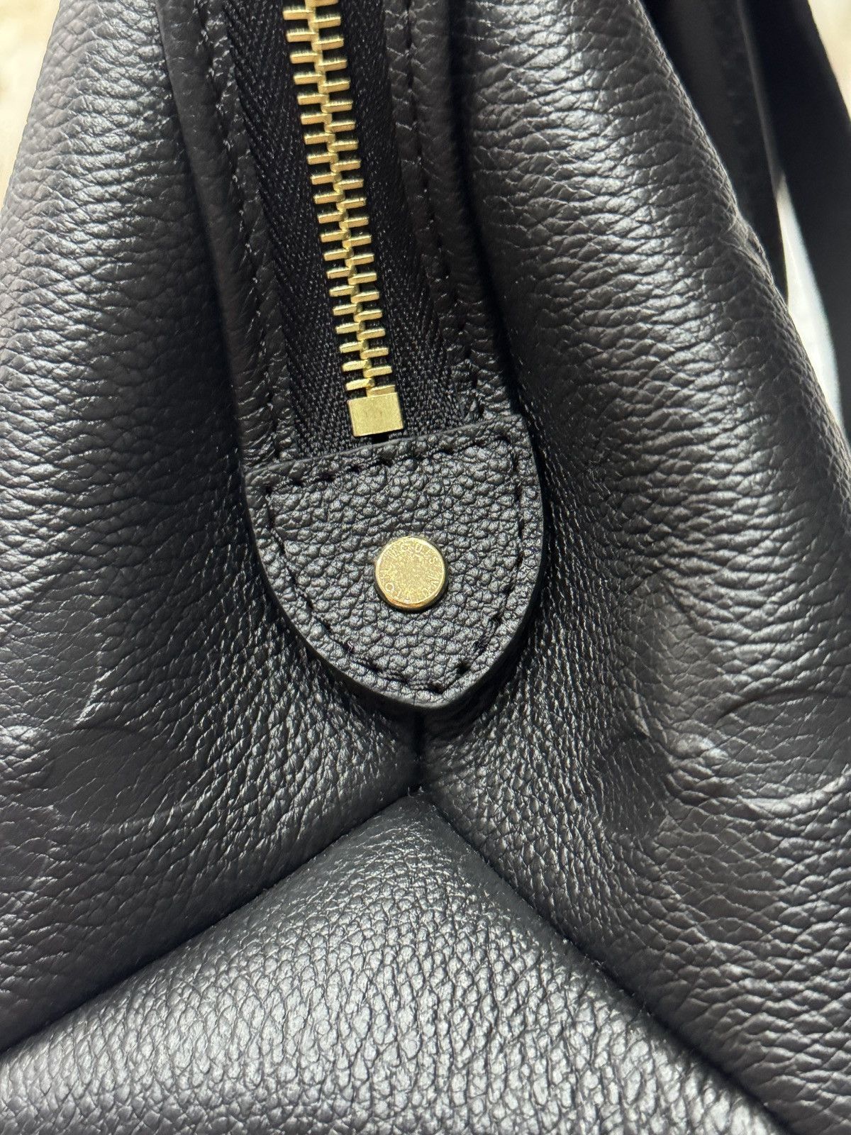 Louis Vuitton Louis Vuitton Petit Palais (M58916) Size ONE SIZE - 12 Thumbnail