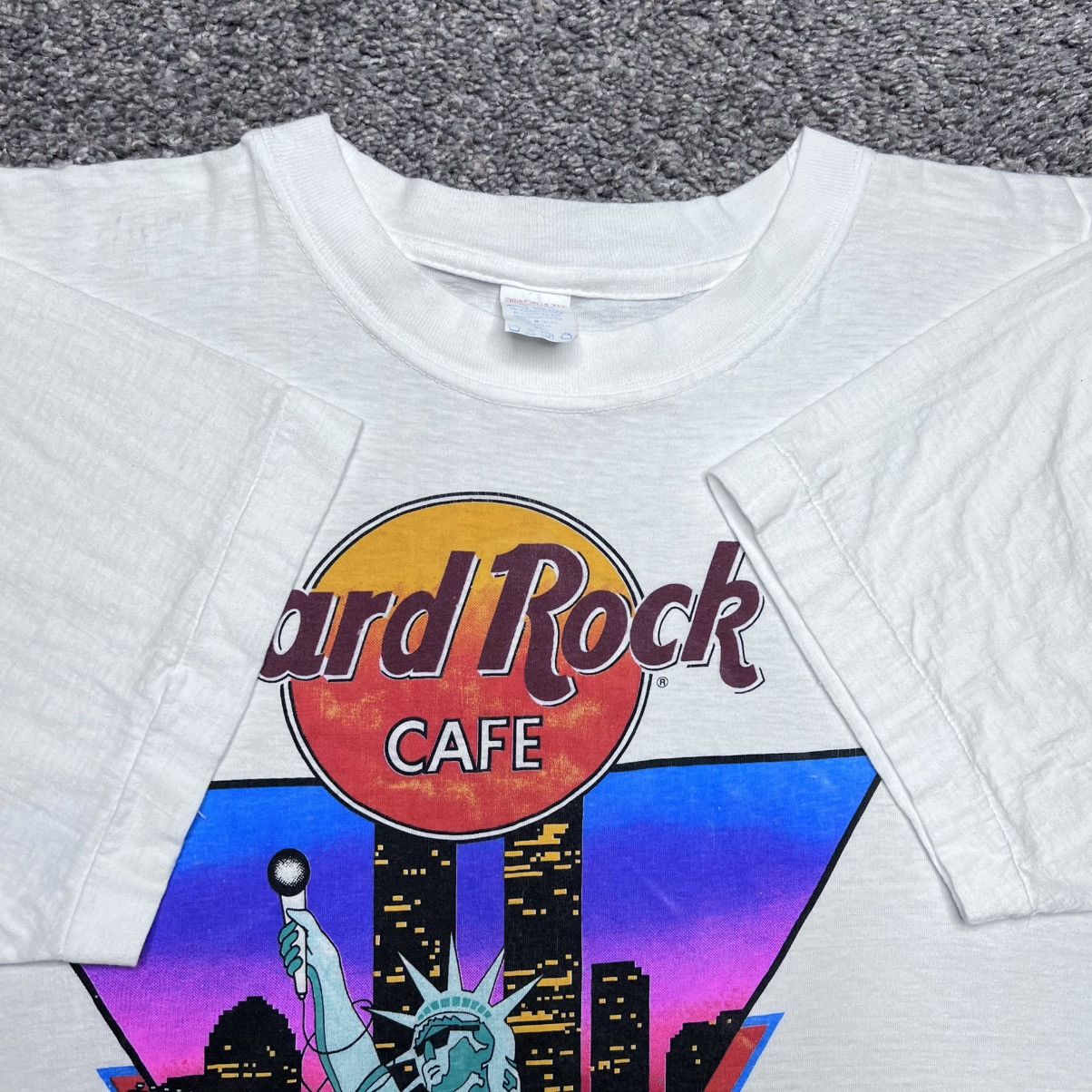 Hard Rock Cafe Vintage 90s Hard Rock Cafe New York City Art Graphic T-Shirt Size US XL / EU 56 / 4 - 3 Thumbnail