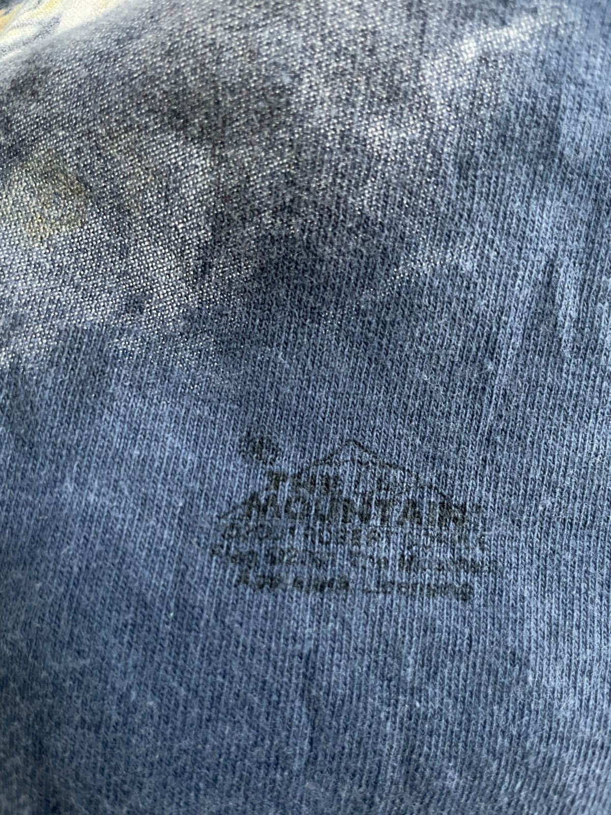 The Mountain × Vintage Vintage The Mountain T-Shirt Size US XL / EU 56 / 4 - 5 Thumbnail