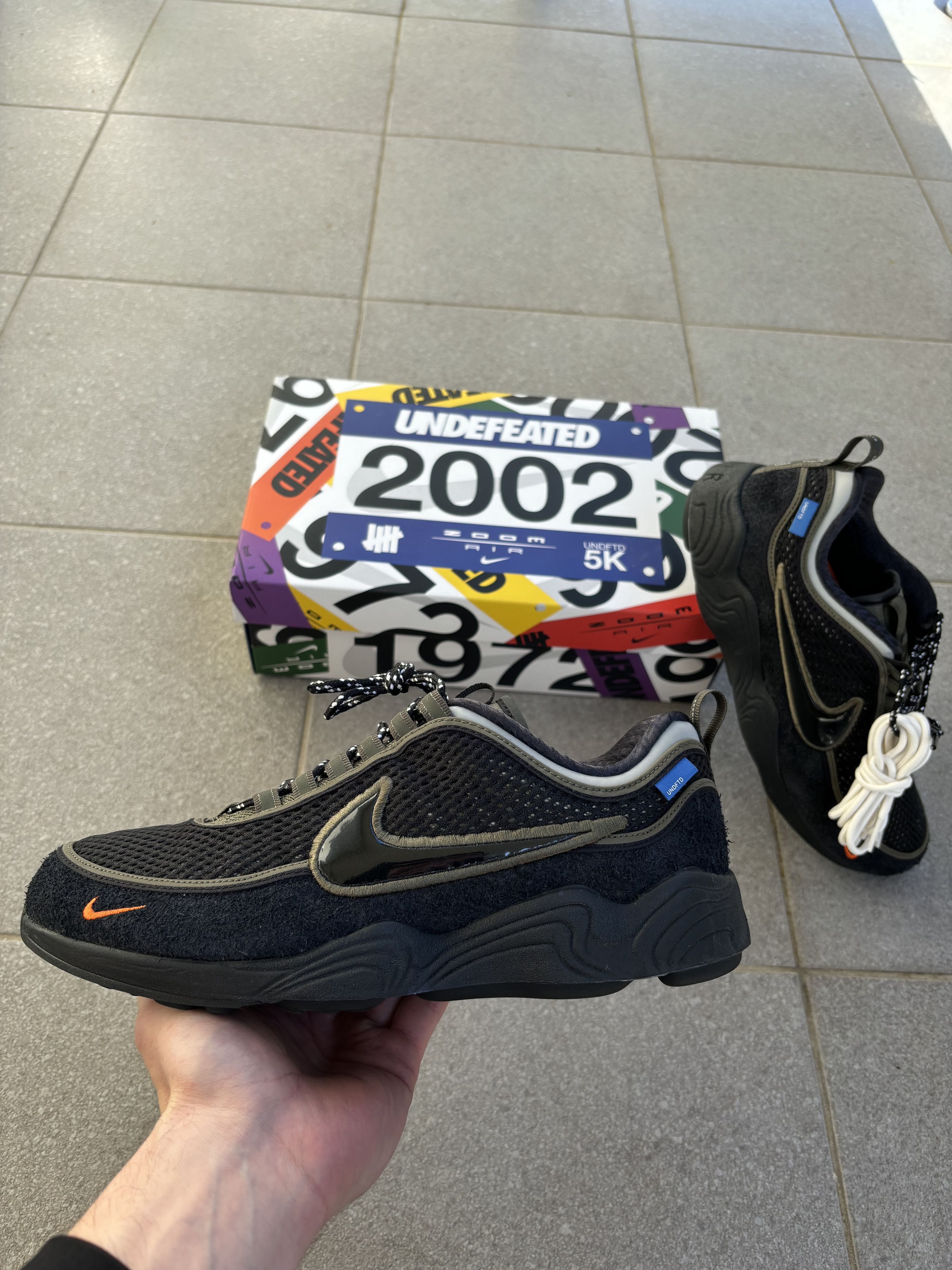 Nike × Undefeated NIKE X UNDEFEATED AIR ZOOM SPIRIDON CARGOKHAKI / BLACK Size US 9.5 / EU 42-43 - 6 Thumbnail