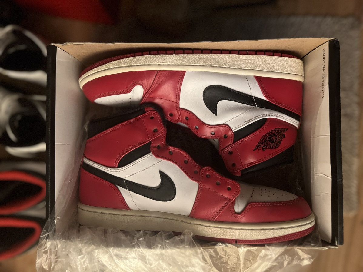 Jordan Brand Jordan 1 Chicago 2013 Size US 9.5 / EU 42-43 - 4 Thumbnail