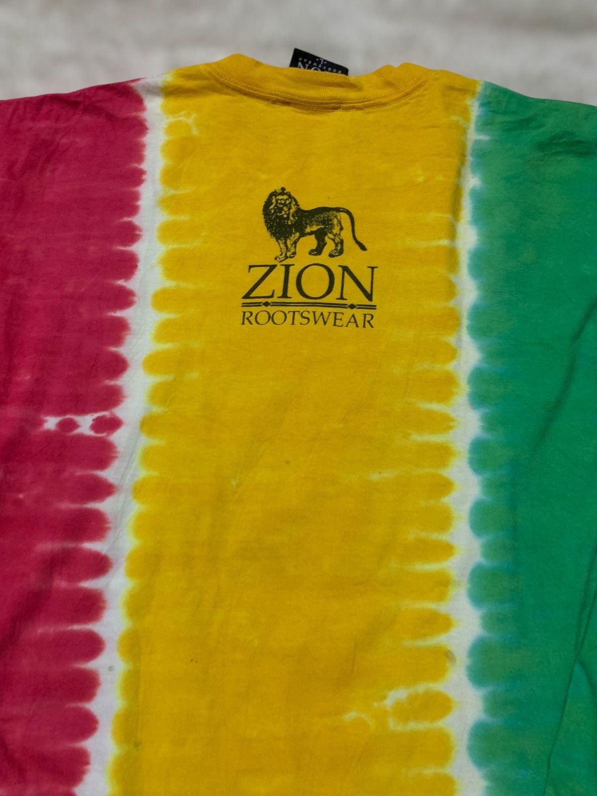 Band Tees × Bob Marley × Vintage Band Tees Vintage Bob Marley 1999 Size US L / EU 52-54 / 3 - 7 Thumbnail