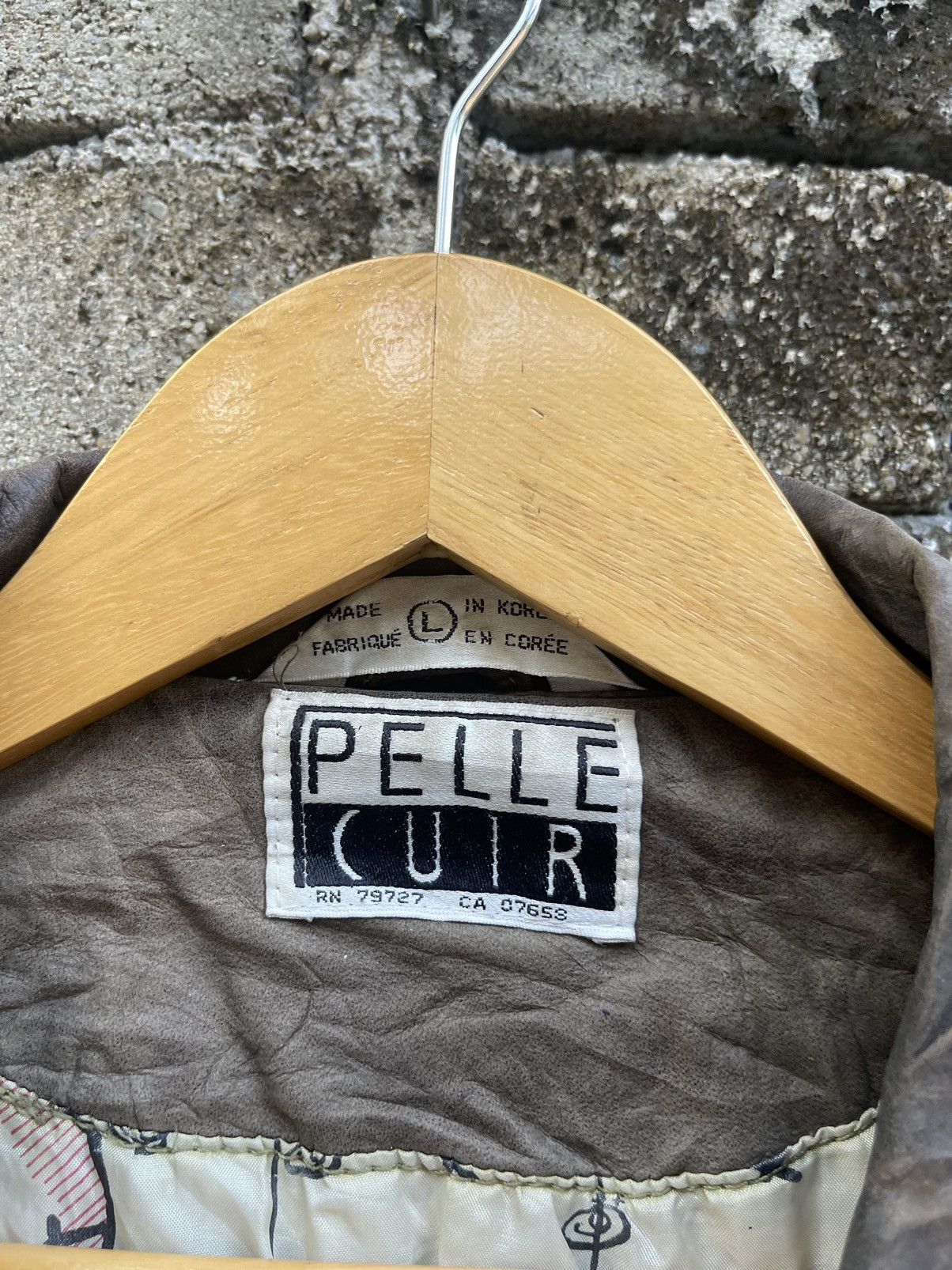 Pelle Pelle Vintage Pelle Cuir A-2 Leather Jacket Normandy Map Lining Size US L / EU 52-54 / 3 - 3 Thumbnail