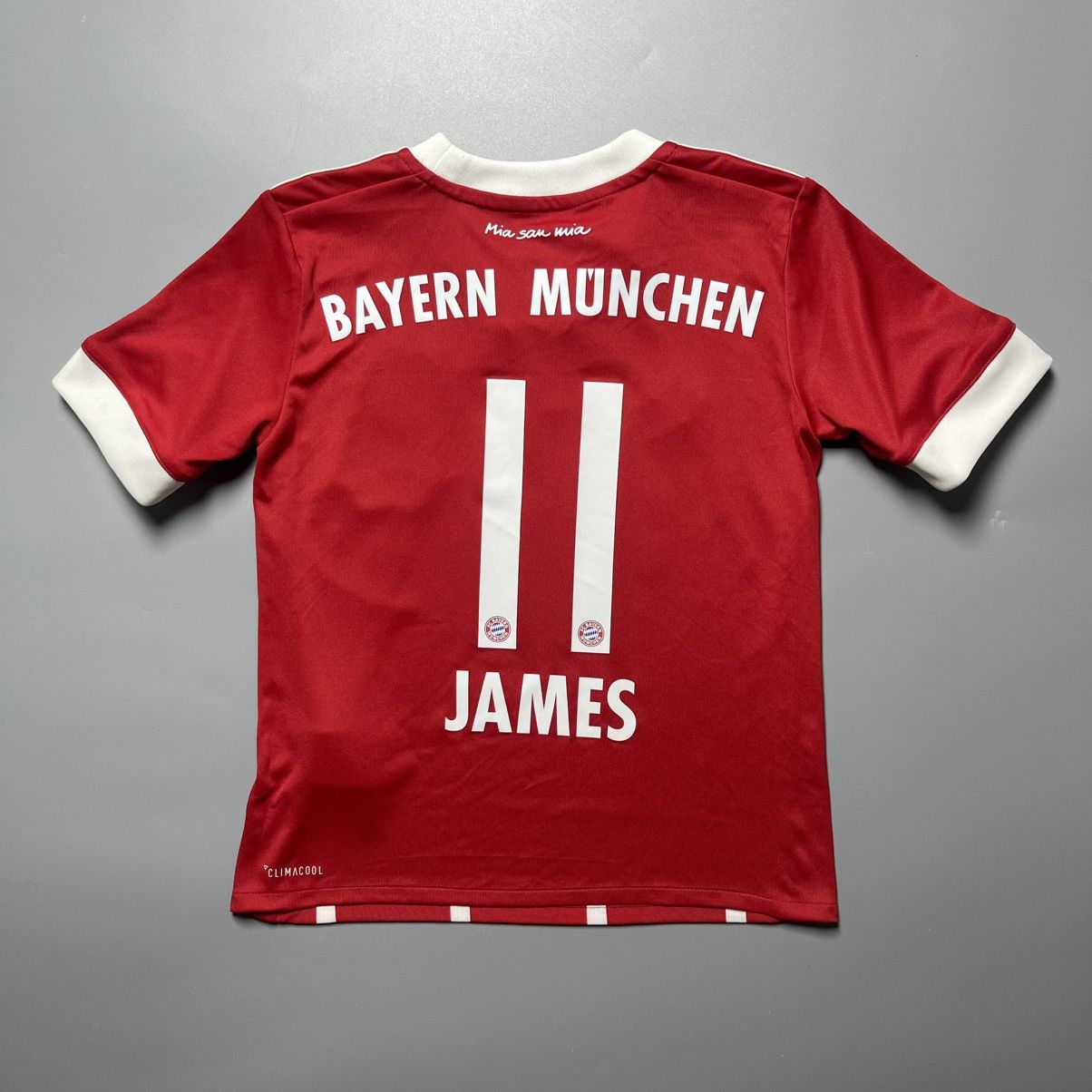 Adidas XS KIDS SIZE BAYERN ADIDAS 2017/2018 SOCCER JERSEY #11 JAMES Size US XXS / EU 40 - 1 Thumbnail