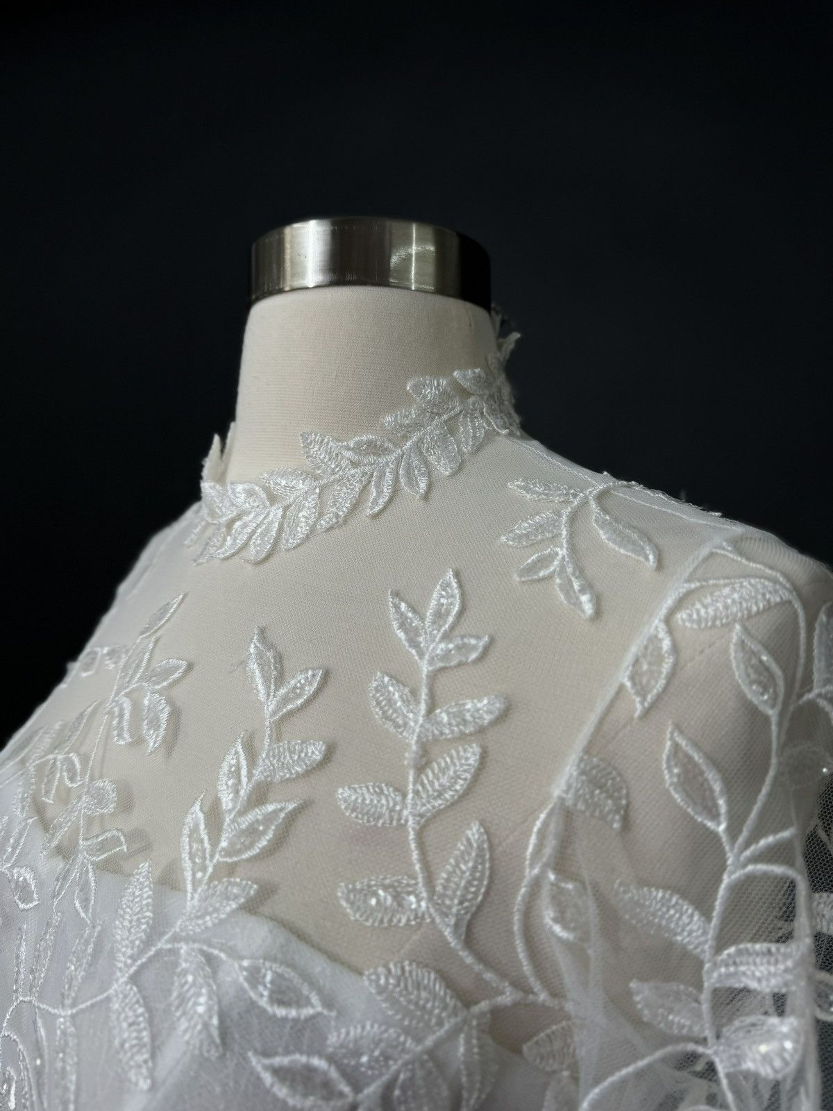 Other Preloved US 4 Anna Augusta Custom Made Wedding Dress Size S / US 4 / IT 40 - 4 Thumbnail