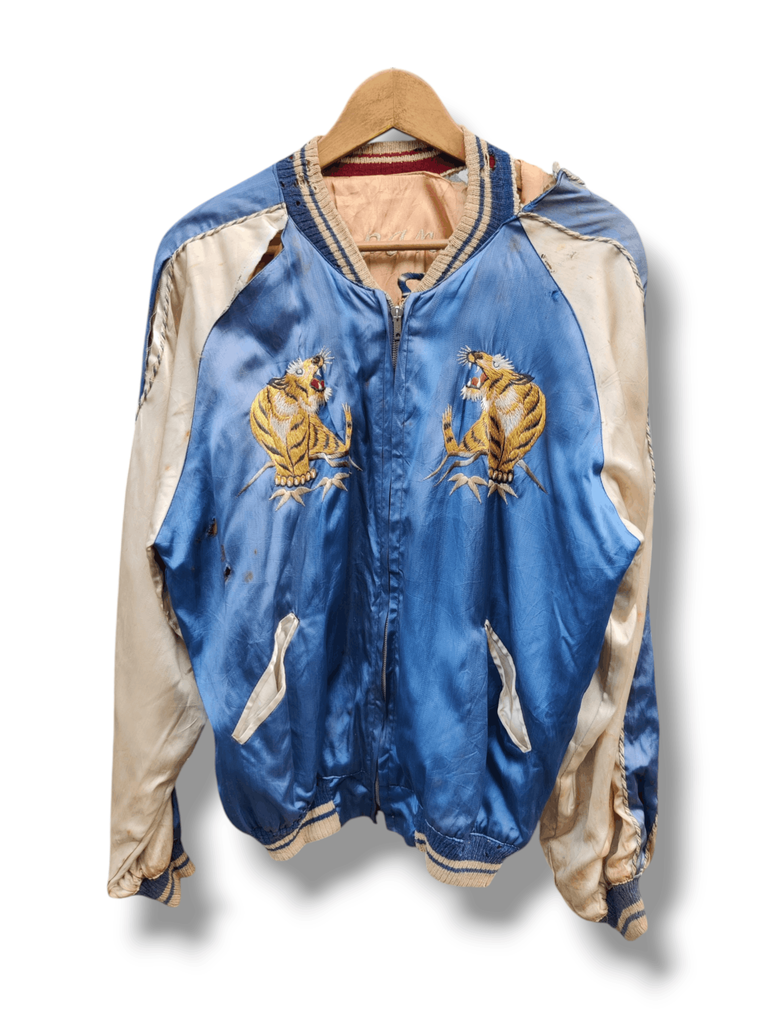 Vintage Vintage Distressed 1950's Sukajan Tiger Embroidery Jacket Size US M / EU 48-50 / 2 - 2 Thumbnail