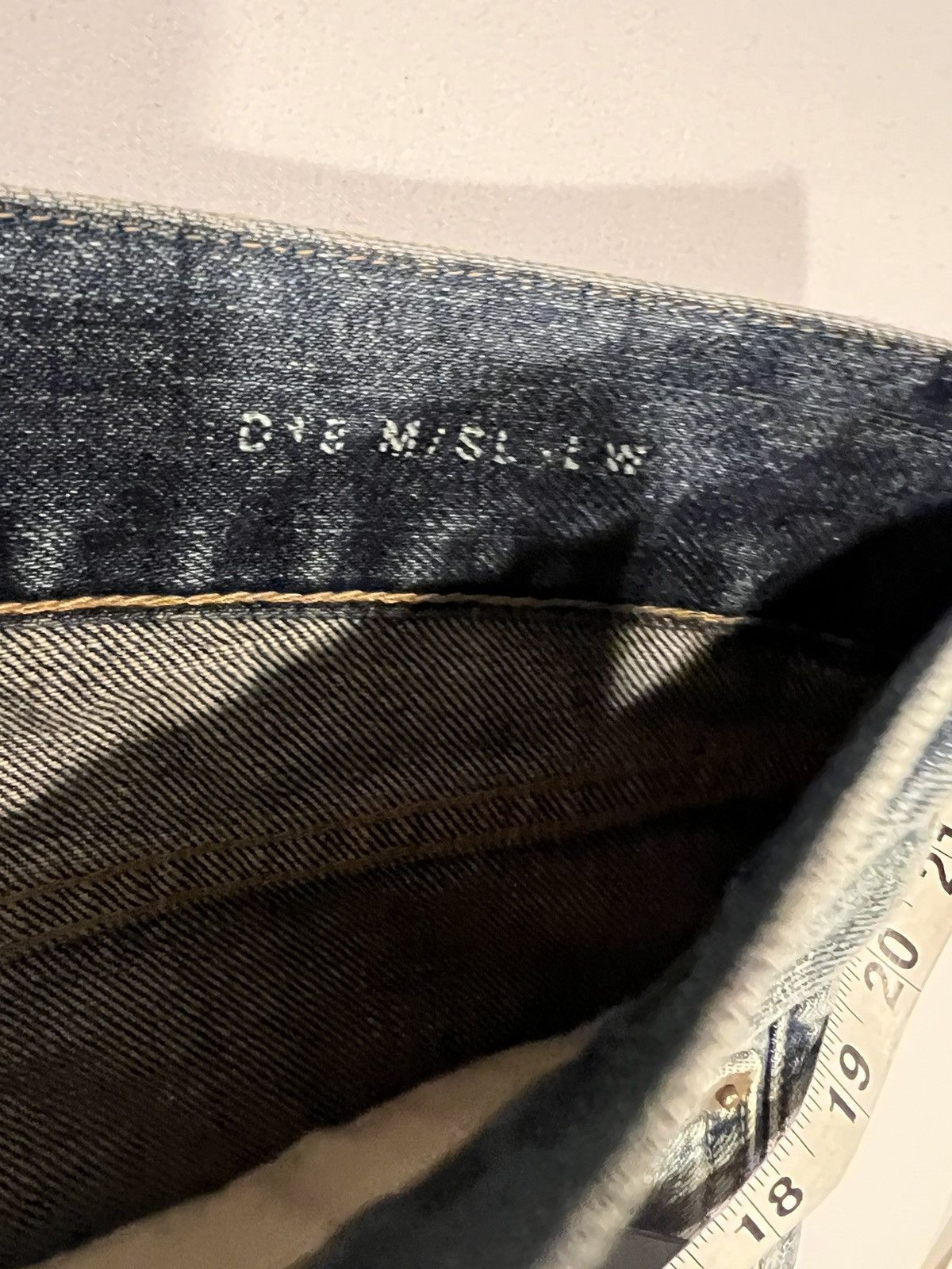 Saint Laurent Paris Saint Laurent men’s classic blue jeans. 26. $890 Size US 26 / EU 42 - 8 Thumbnail