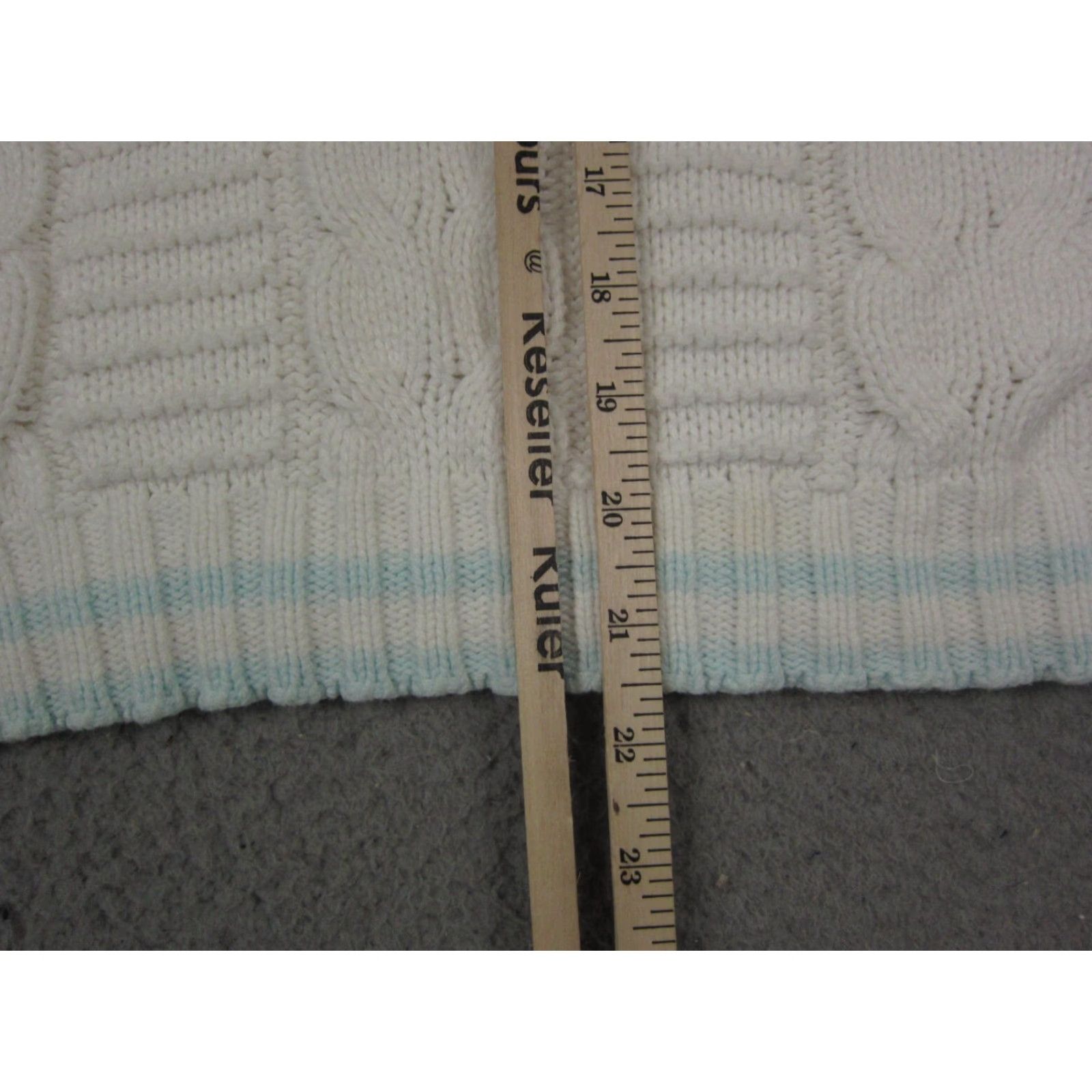 Vintage VINTAGE Liz Sport Sweater Womens Petite Small White Cable Knit College Varsity Size S / US 4 / IT 40 - 7 Thumbnail