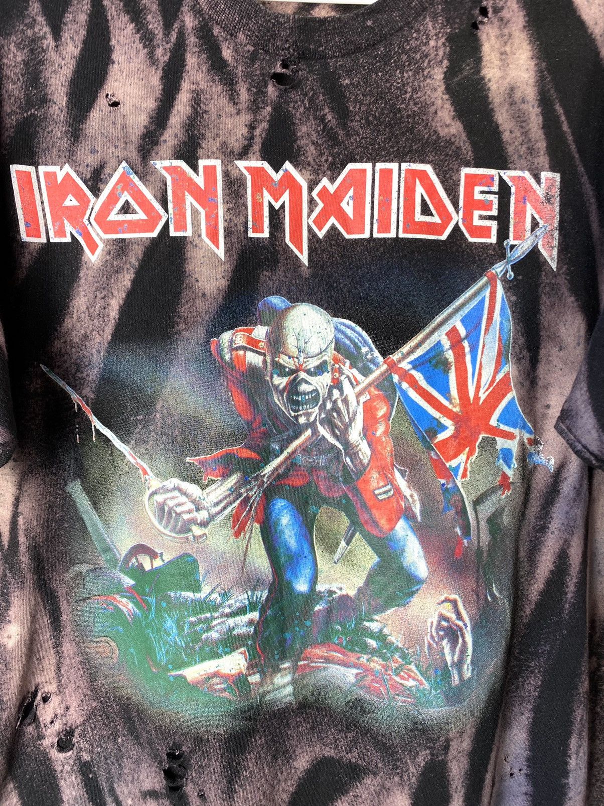 Band Tees × Iron Maiden × Vintage Vintage Iron Maiden T Shirt Tie Dye Rock Band Tee Size US L / EU 52-54 / 3 - 2 Thumbnail