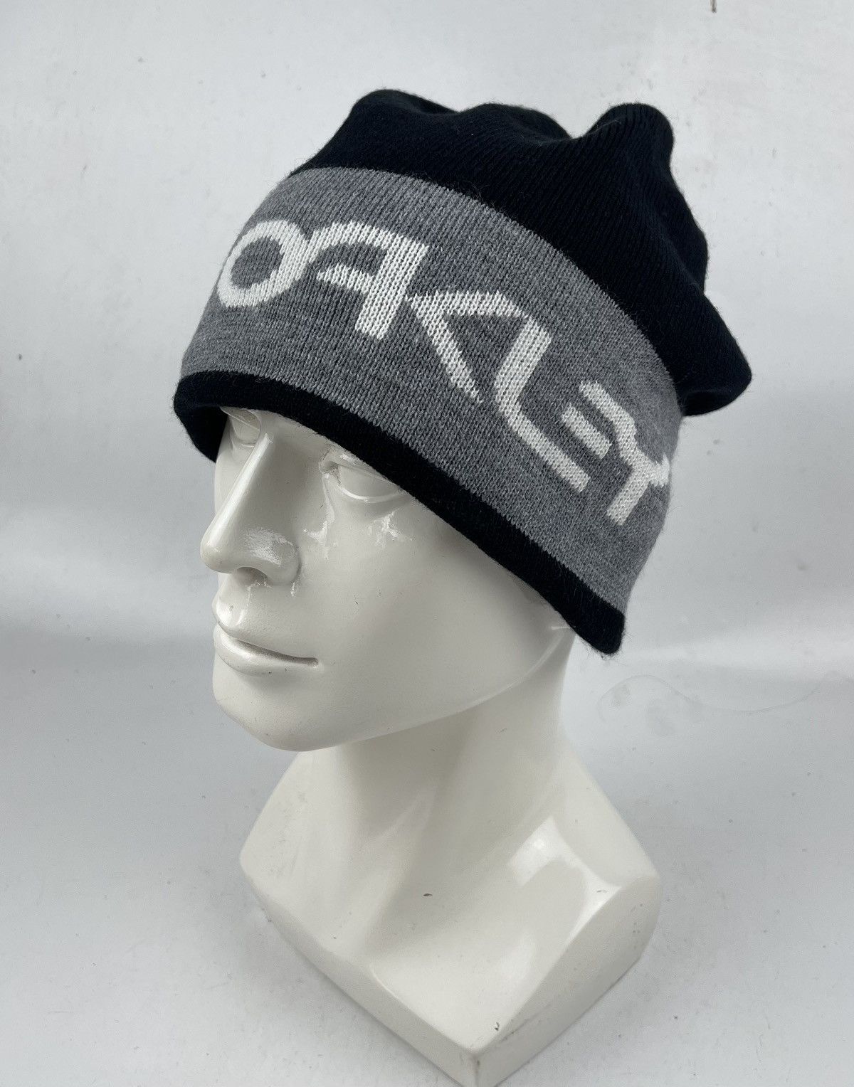 Oakley oakley beanie hat tc50 Size ONE SIZE - 1 Thumbnail