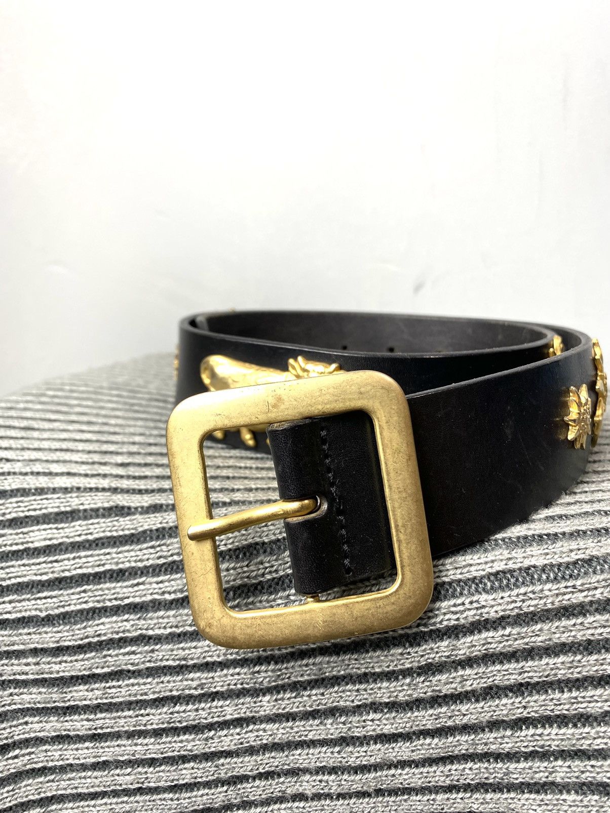 Designer Etro Vintage Designer Leather Belt metal details Size ONE SIZE - 3 Thumbnail
