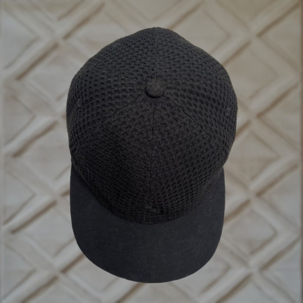 Express Express Hat Cap Mens S/M Black Knit Waffle Textured Embroidered Lion Adjustable Lightweight Casual Cap Size ONE SIZE - 1 Thumbnail