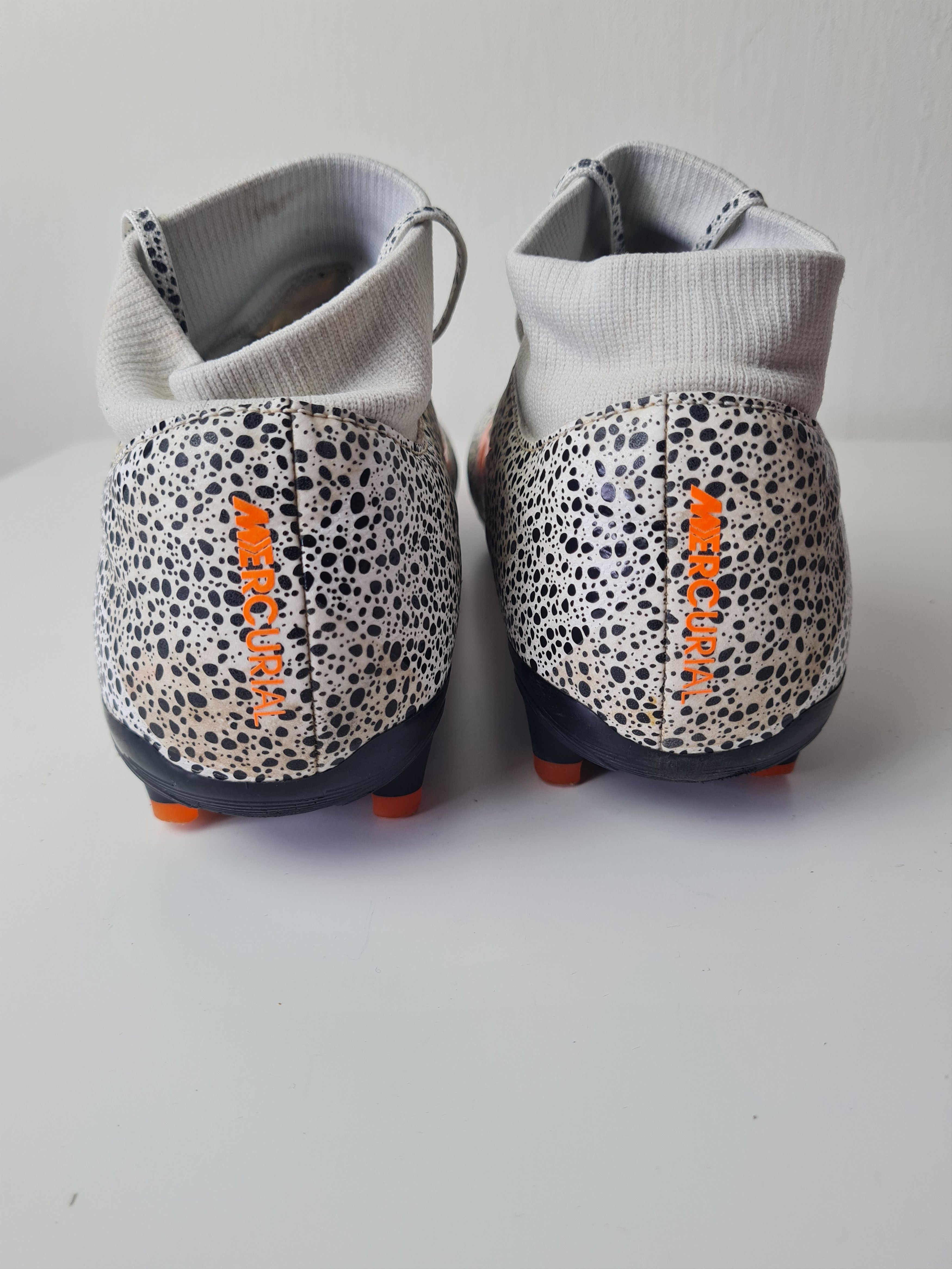 Nike NIKE JR SUPERFLY 7 ACADEMY CR7 FG FOOTBALL BOOTS CLEATS Size US 11 / EU 44 - 5 Thumbnail
